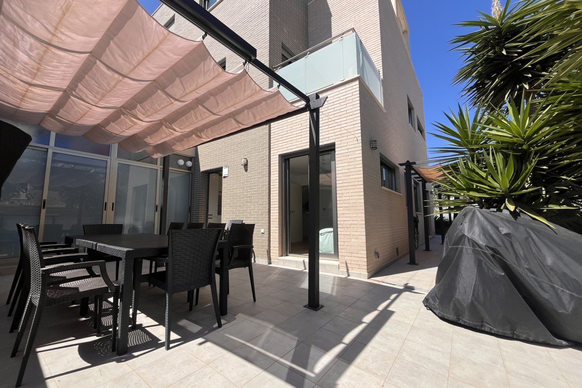 Resale - Townhouse -
Torre de la Horadada