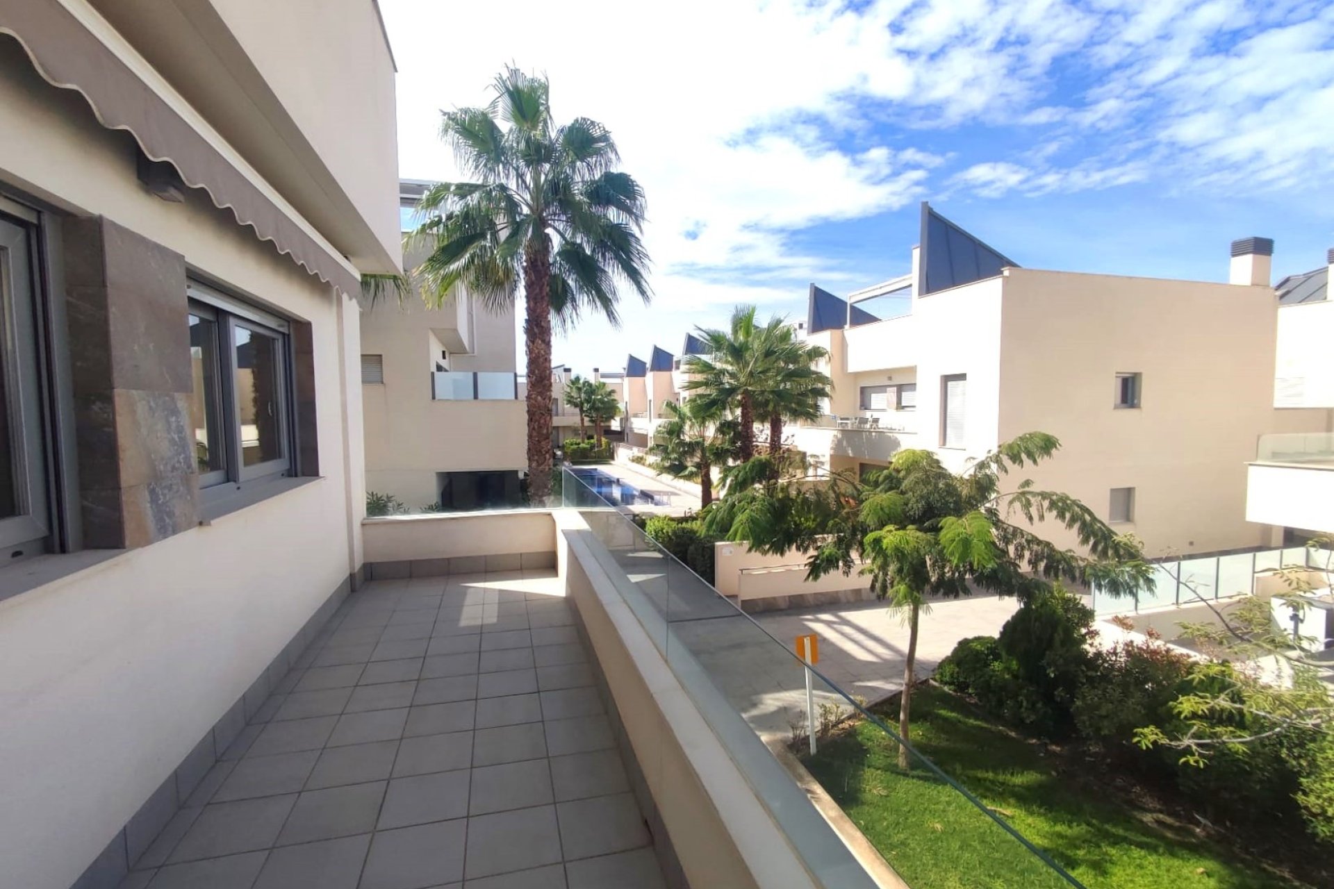 Resale - Townhouse -
Torrevieja - El Acequión - Los Náufragos