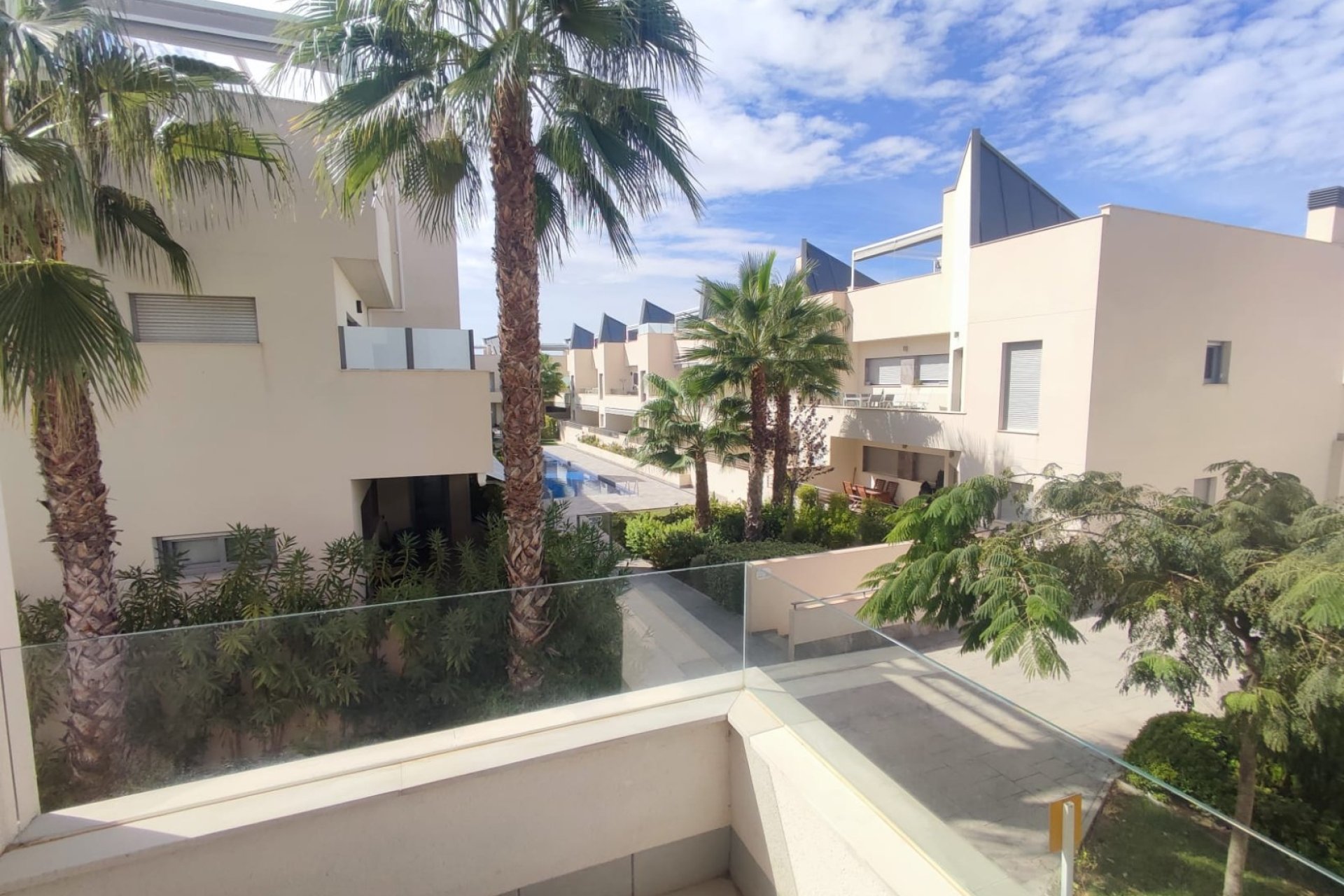 Resale - Townhouse -
Torrevieja - El Acequión - Los Náufragos