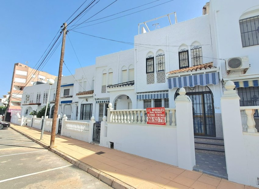 Resale - Townhouse -
Torrevieja - La Mata