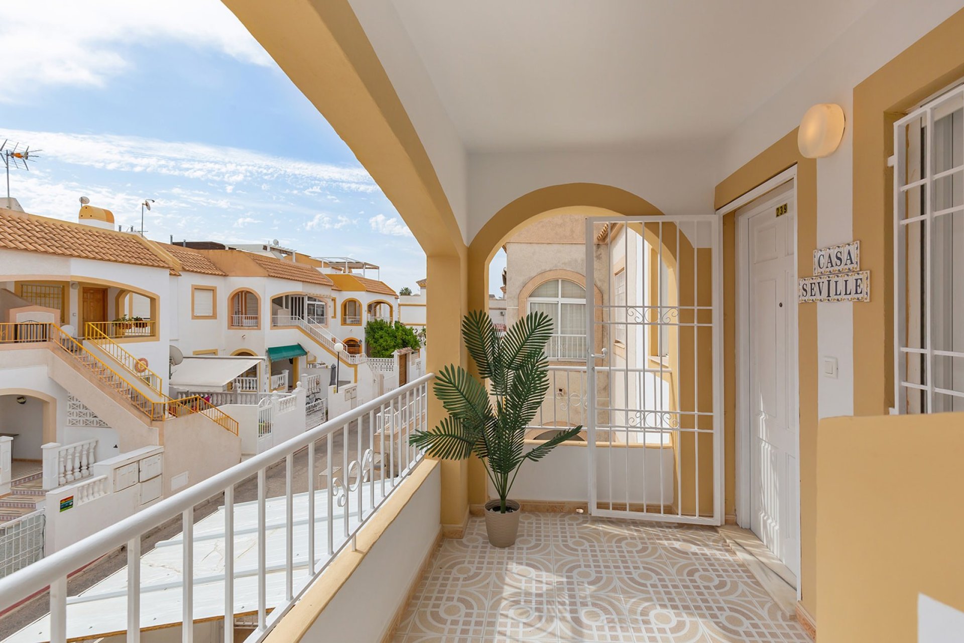 Resale - Townhouse -
Torrevieja - La Siesta