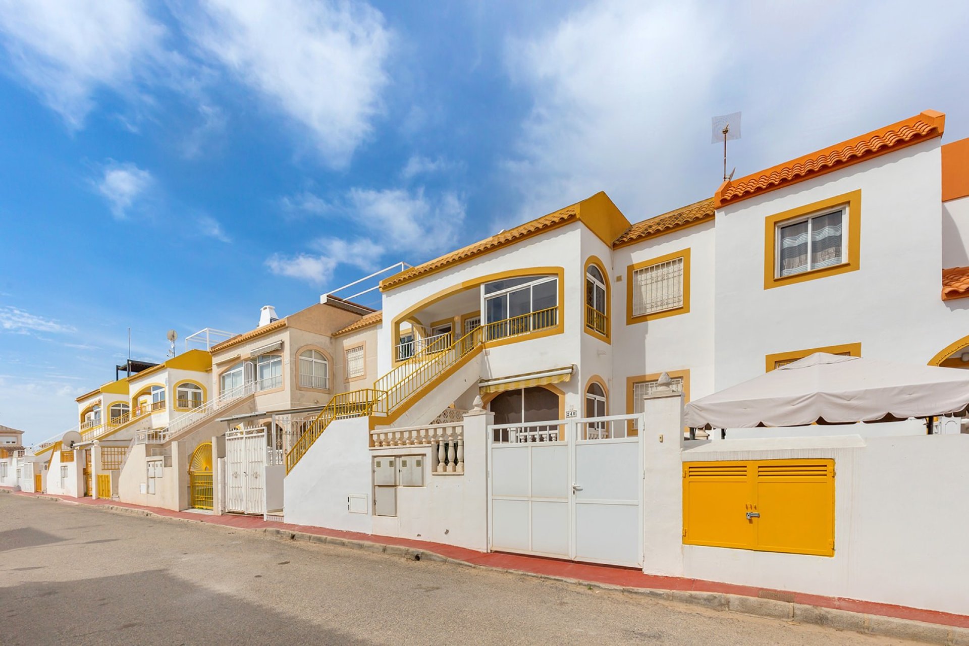 Resale - Townhouse -
Torrevieja - La Siesta