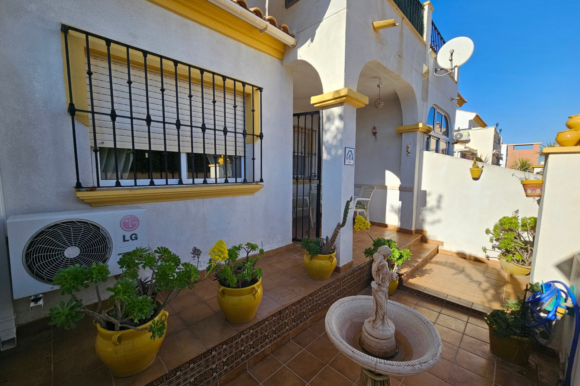 Resale - Townhouse -
Torrevieja - Laderas Del Sol