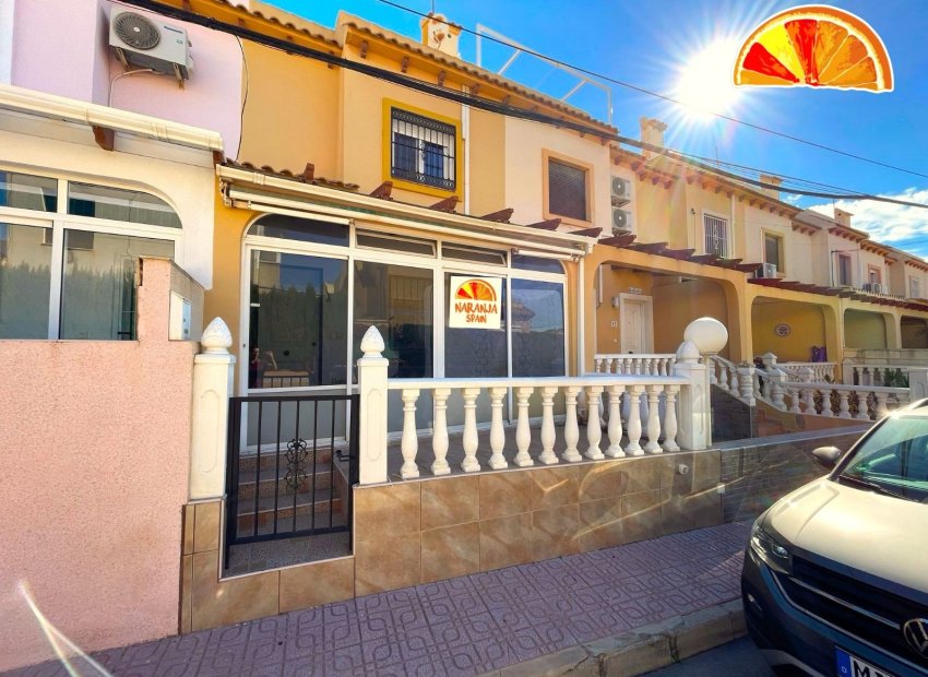 Resale - Townhouse -
Torrevieja - Los Frutales