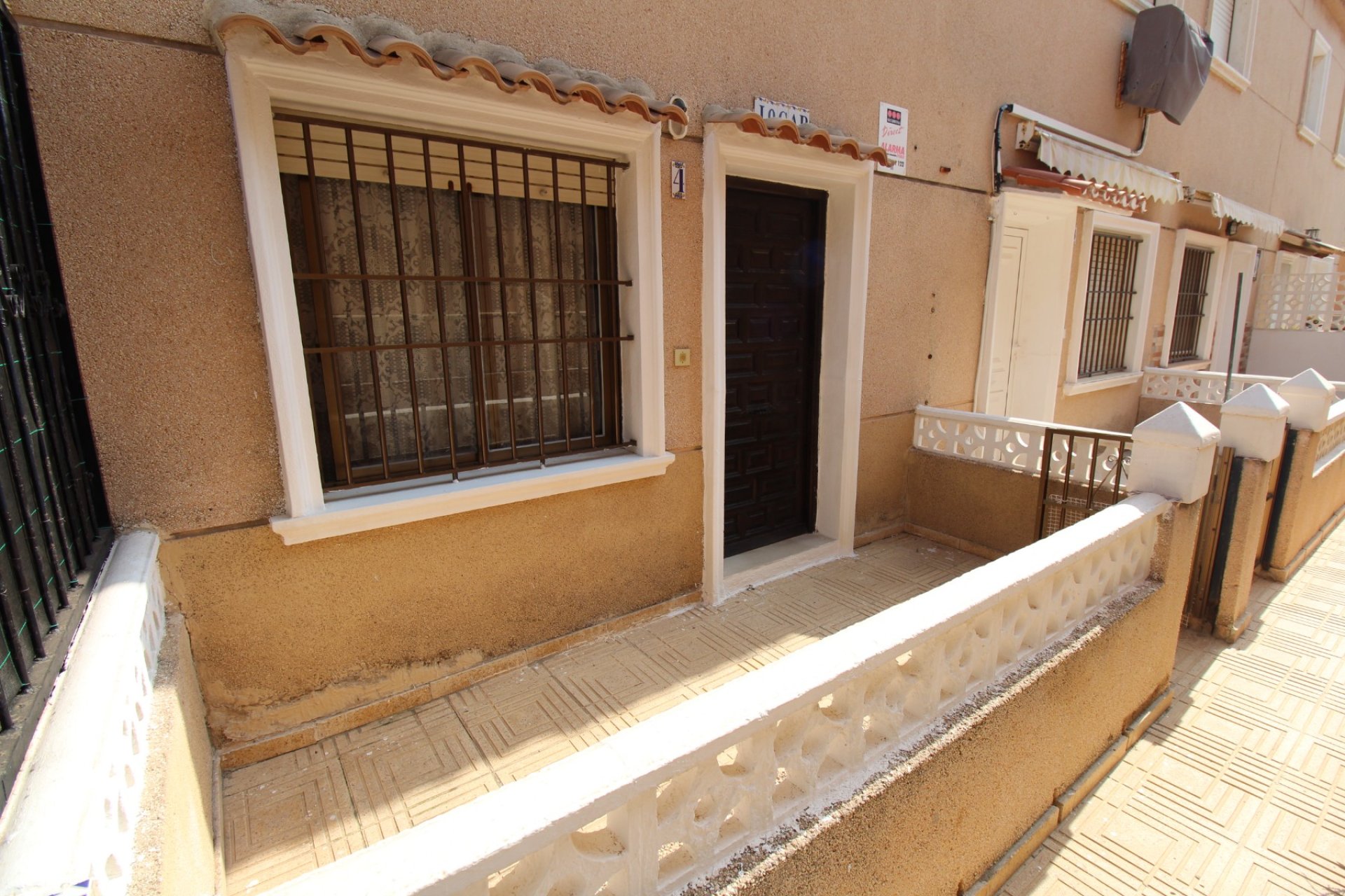 Resale - Townhouse -
Torrevieja - Pueblo/ PLAYA