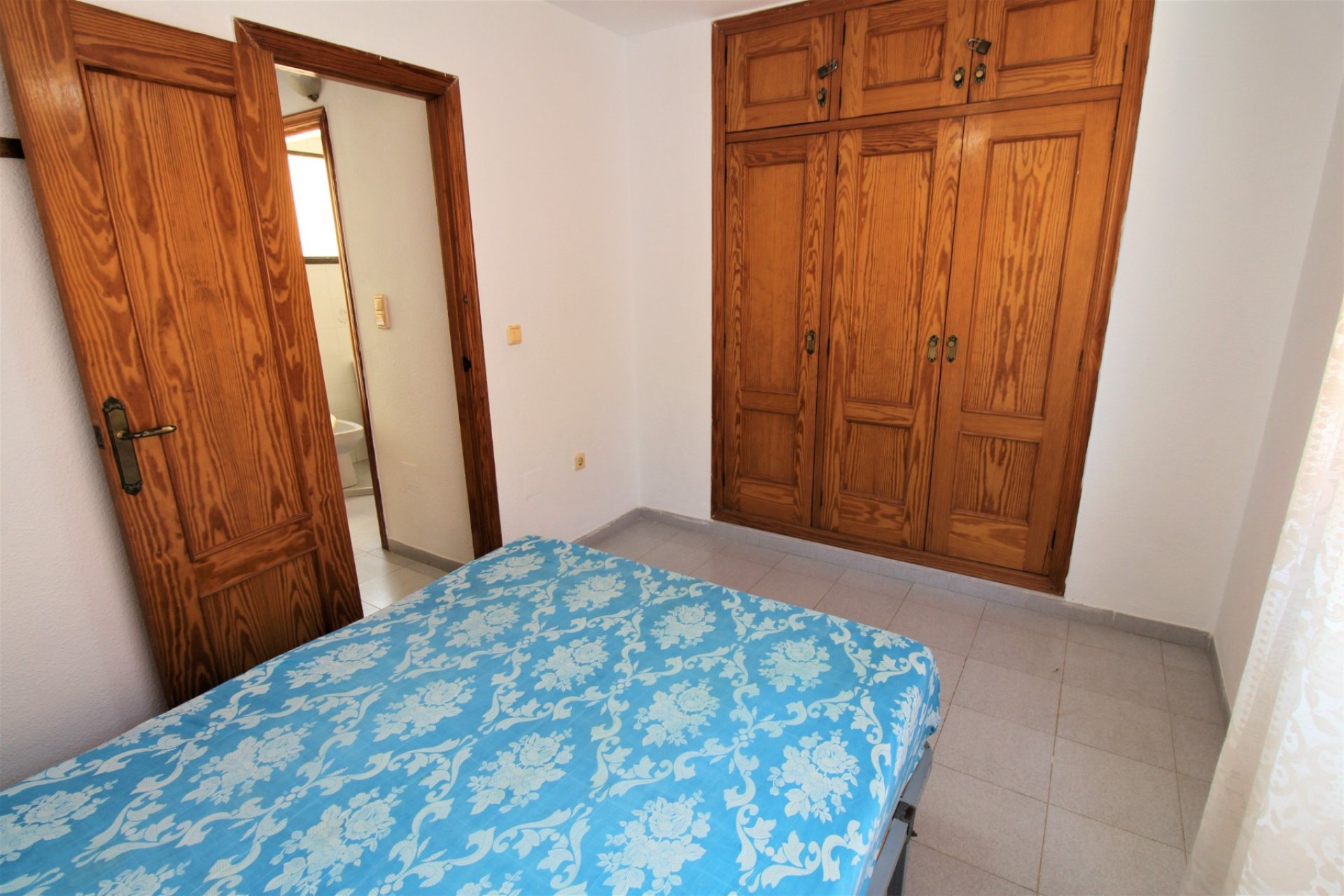 Resale - Townhouse -
Torrevieja - Pueblo/ PLAYA