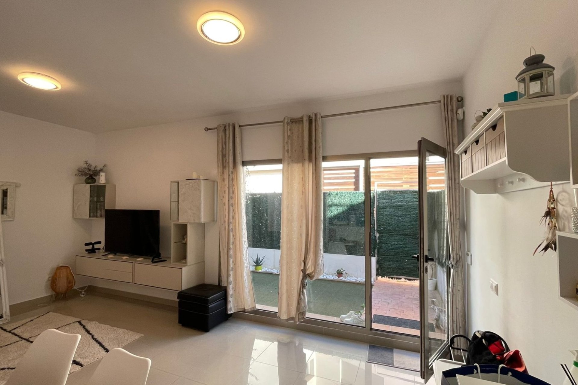 Resale - Townhouse -
Torrevieja - Punta Prima