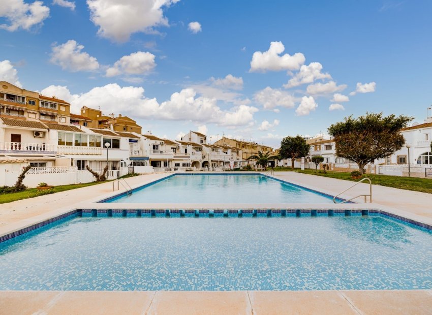 Resale - Townhouse -
Torrevieja