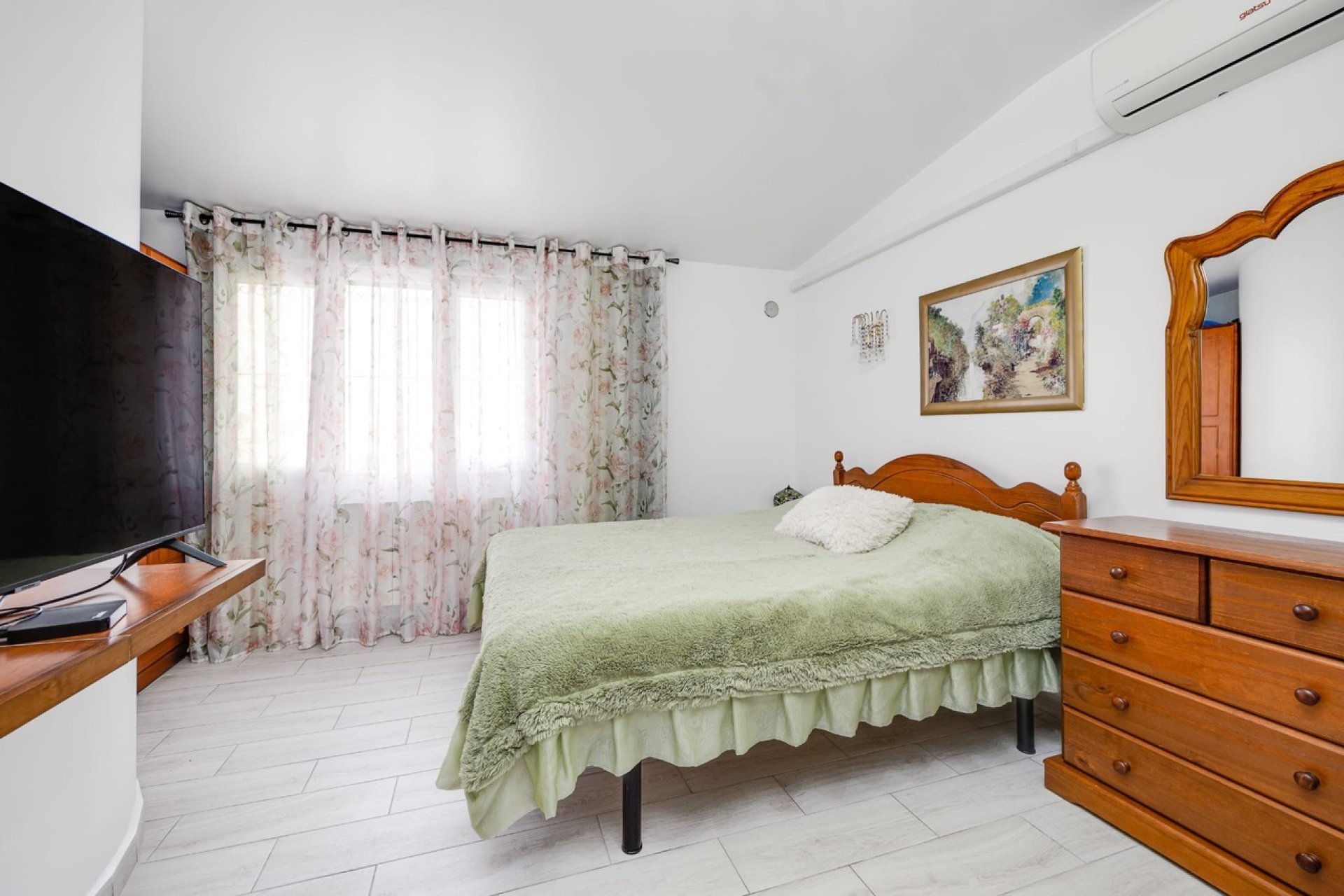 Resale - Townhouse -
Torrevieja