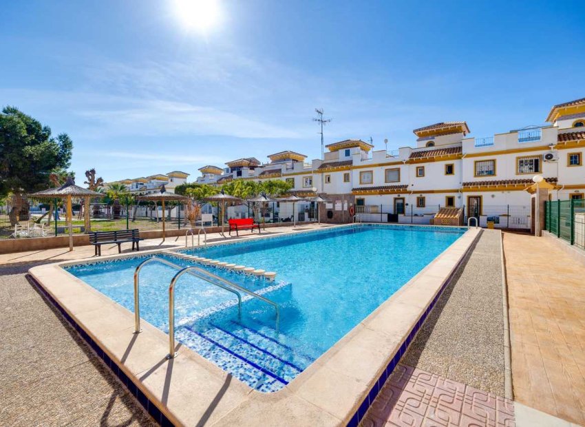 Resale - Townhouse -
Torrevieja