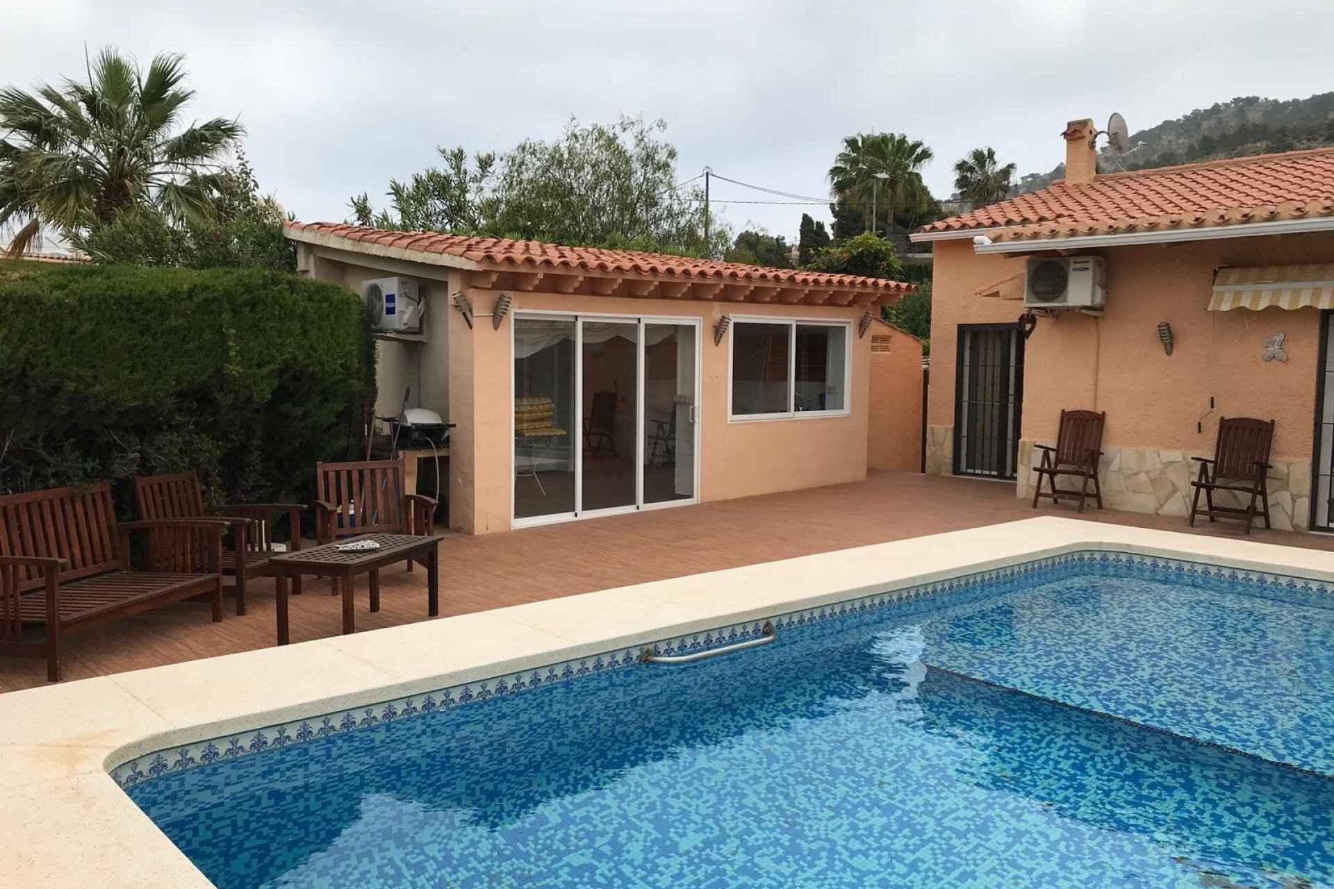 Resale - Villa -
Albir