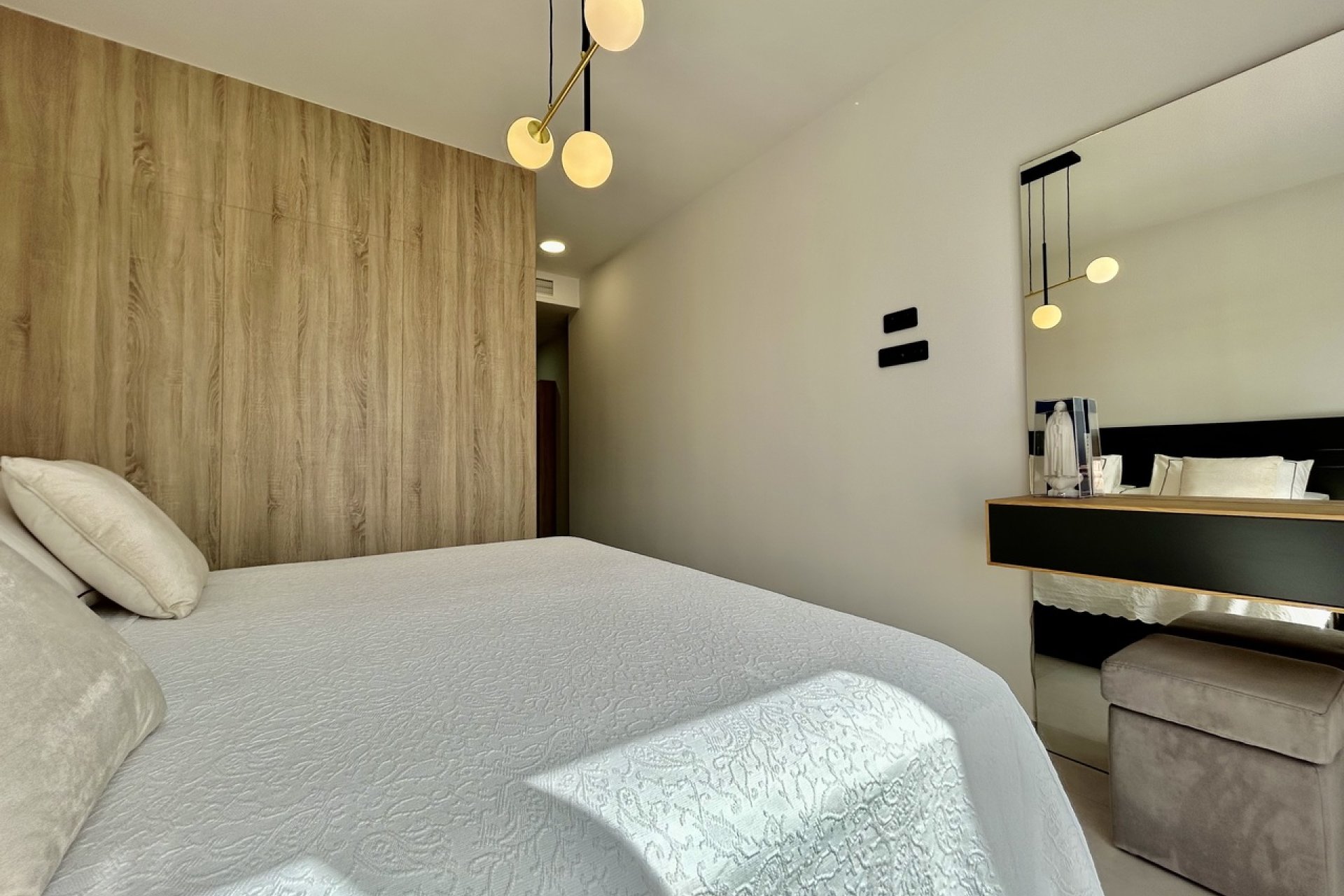 Resale - Villa -
Algorfa - La Finca Golf
