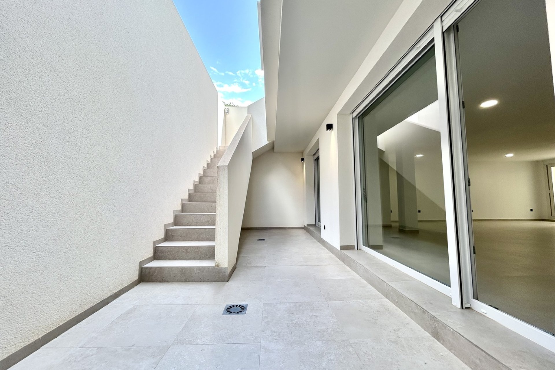 Resale - Villa -
Algorfa - La Finca Golf