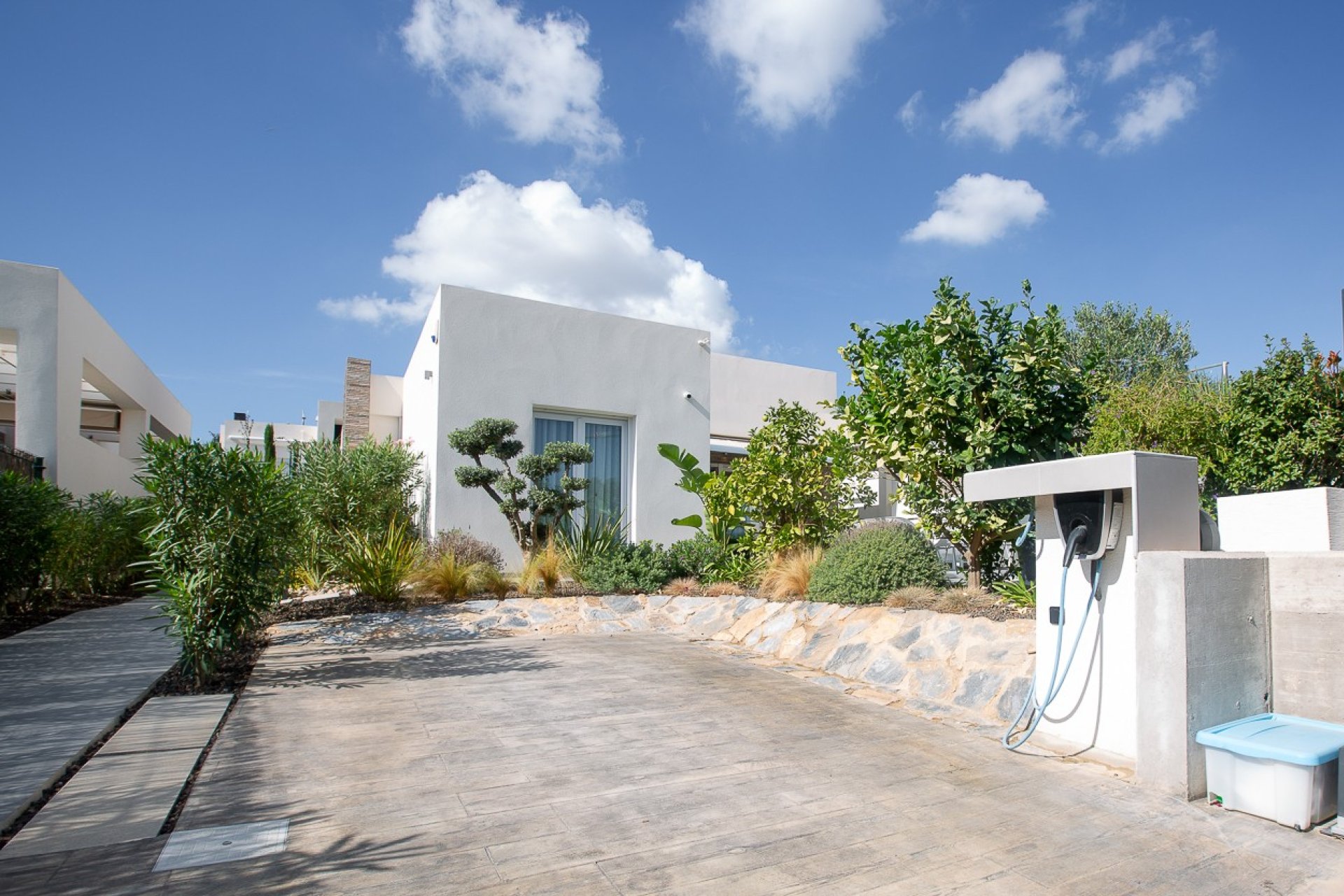 Resale - Villa -
Algorfa - La finca Golf