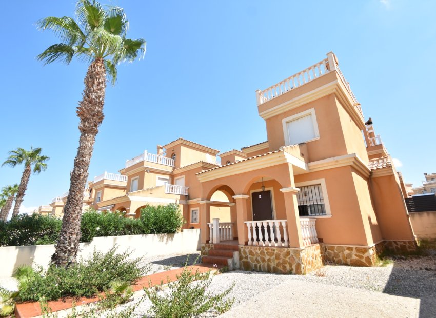 Resale - Villa -
Algorfa - Lo Crispin