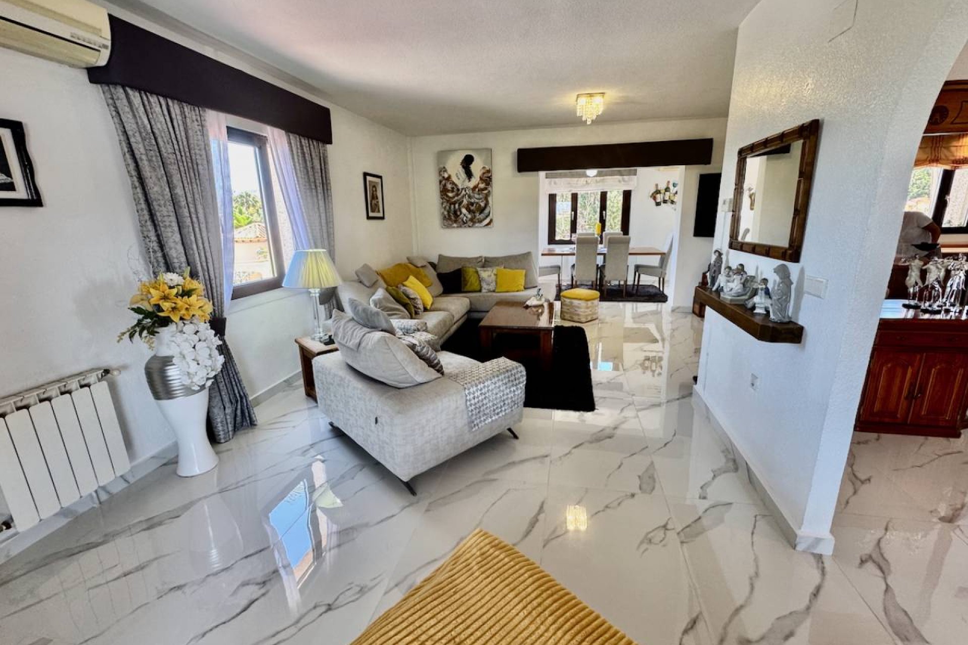 Resale - Villa -
Algorfa - Lomas de La Juliana