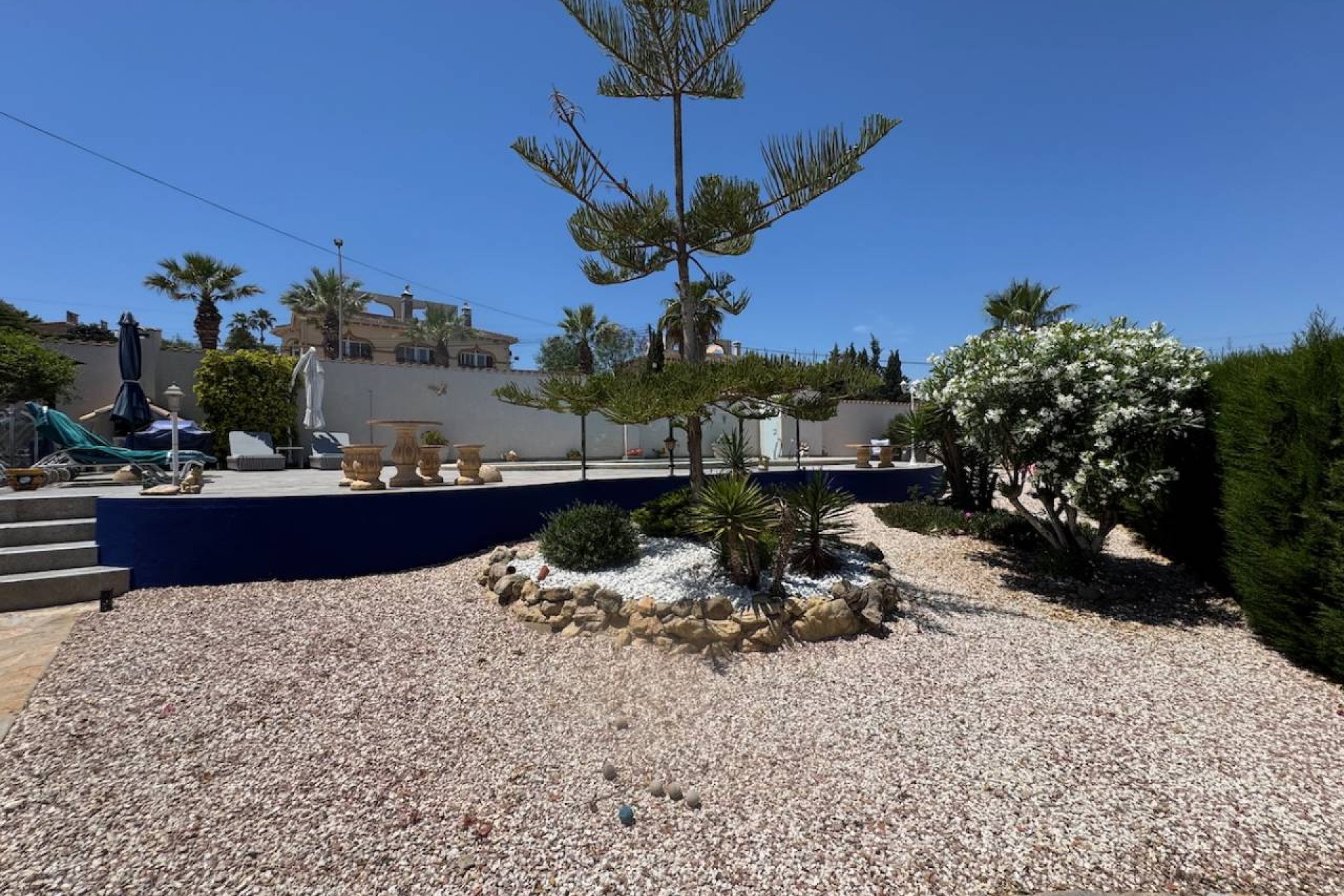 Resale - Villa -
Algorfa - Lomas de La Juliana