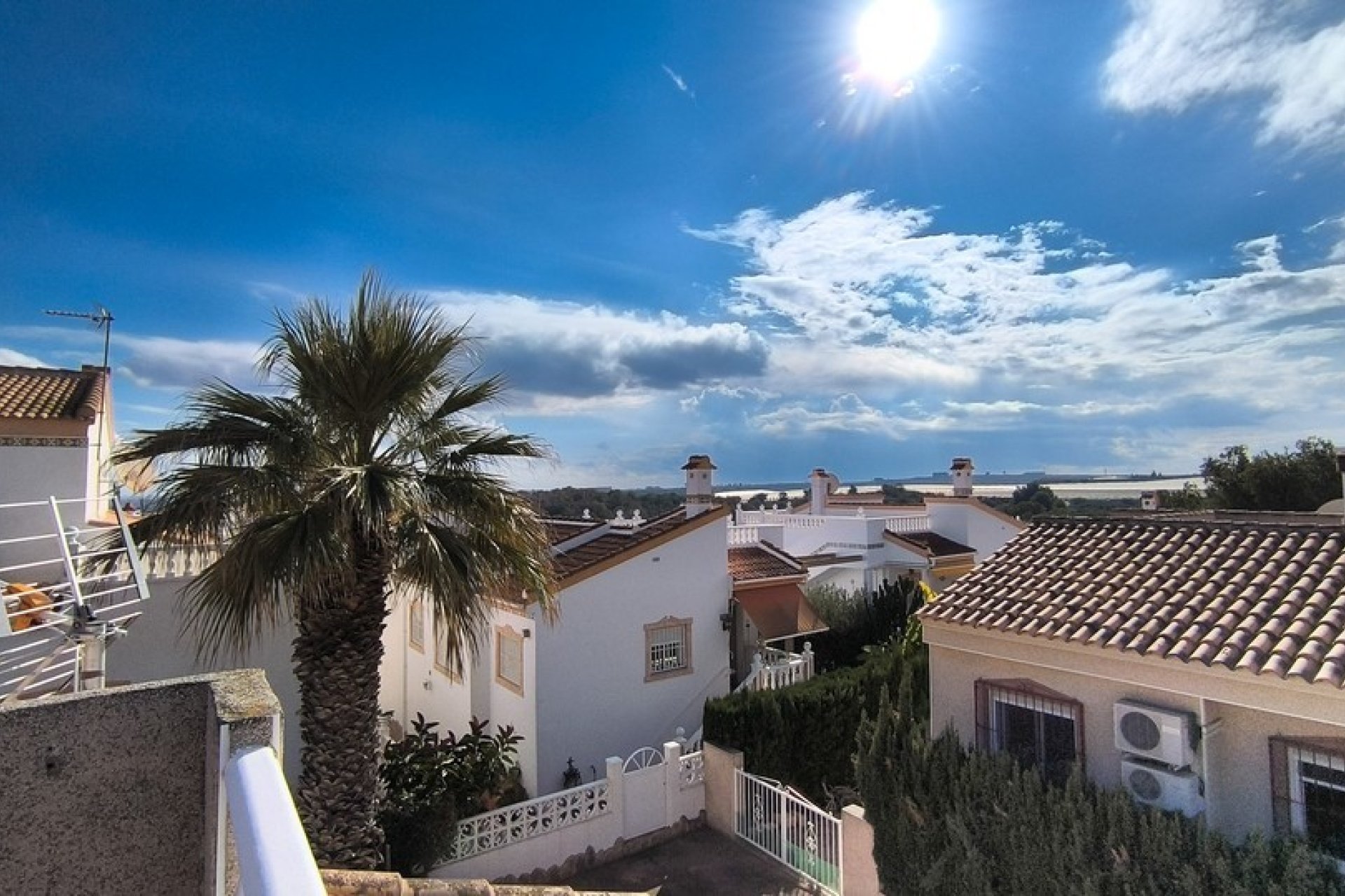 Resale - Villa -
Algorfa - Montemar