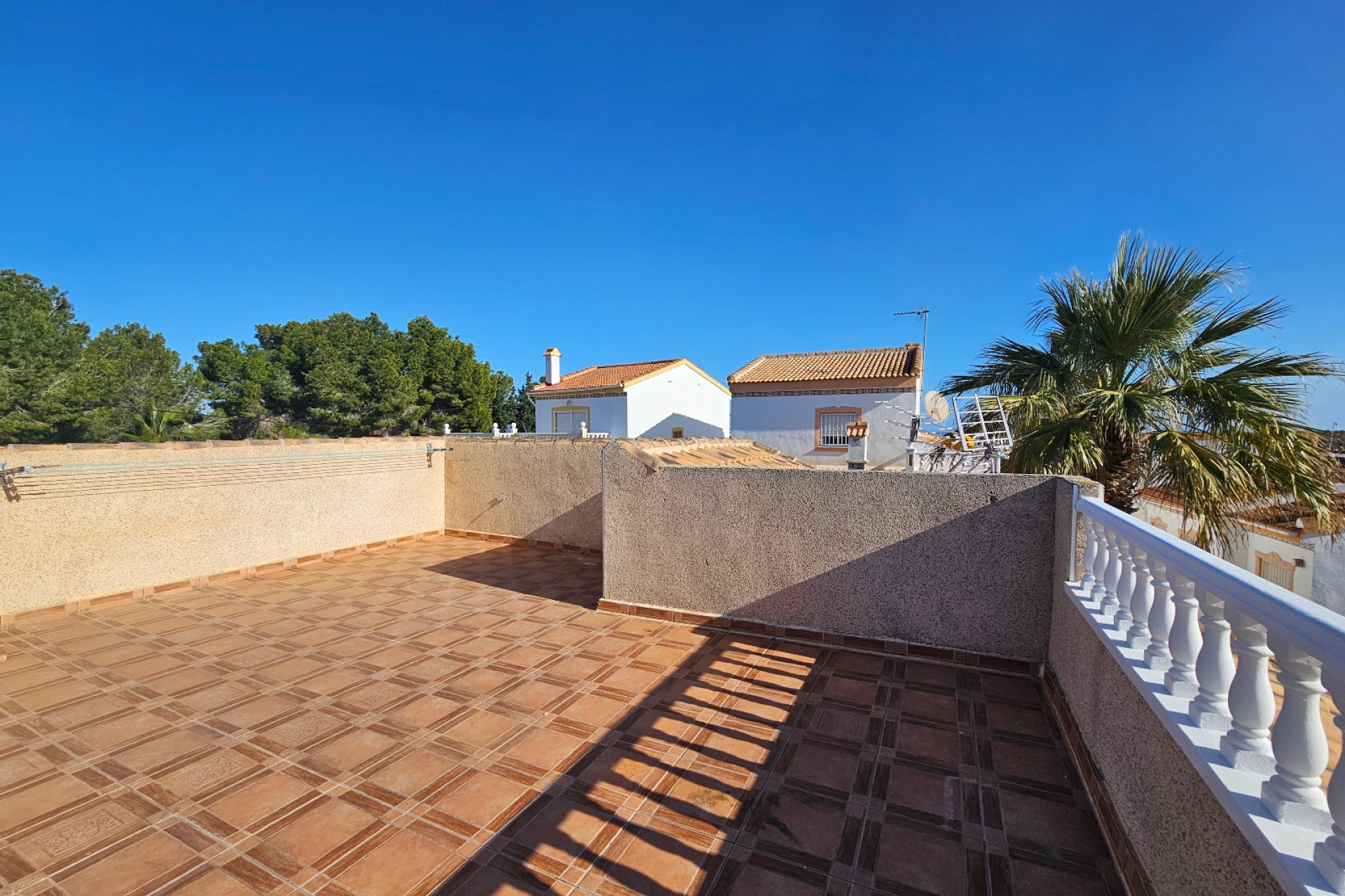 Resale - Villa -
Algorfa - Montemar