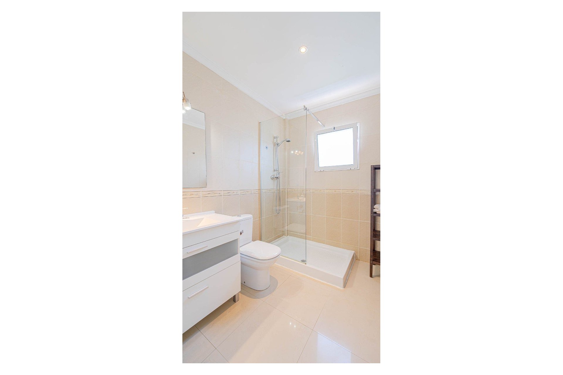 Resale - Villa -
Alicante - El Campello