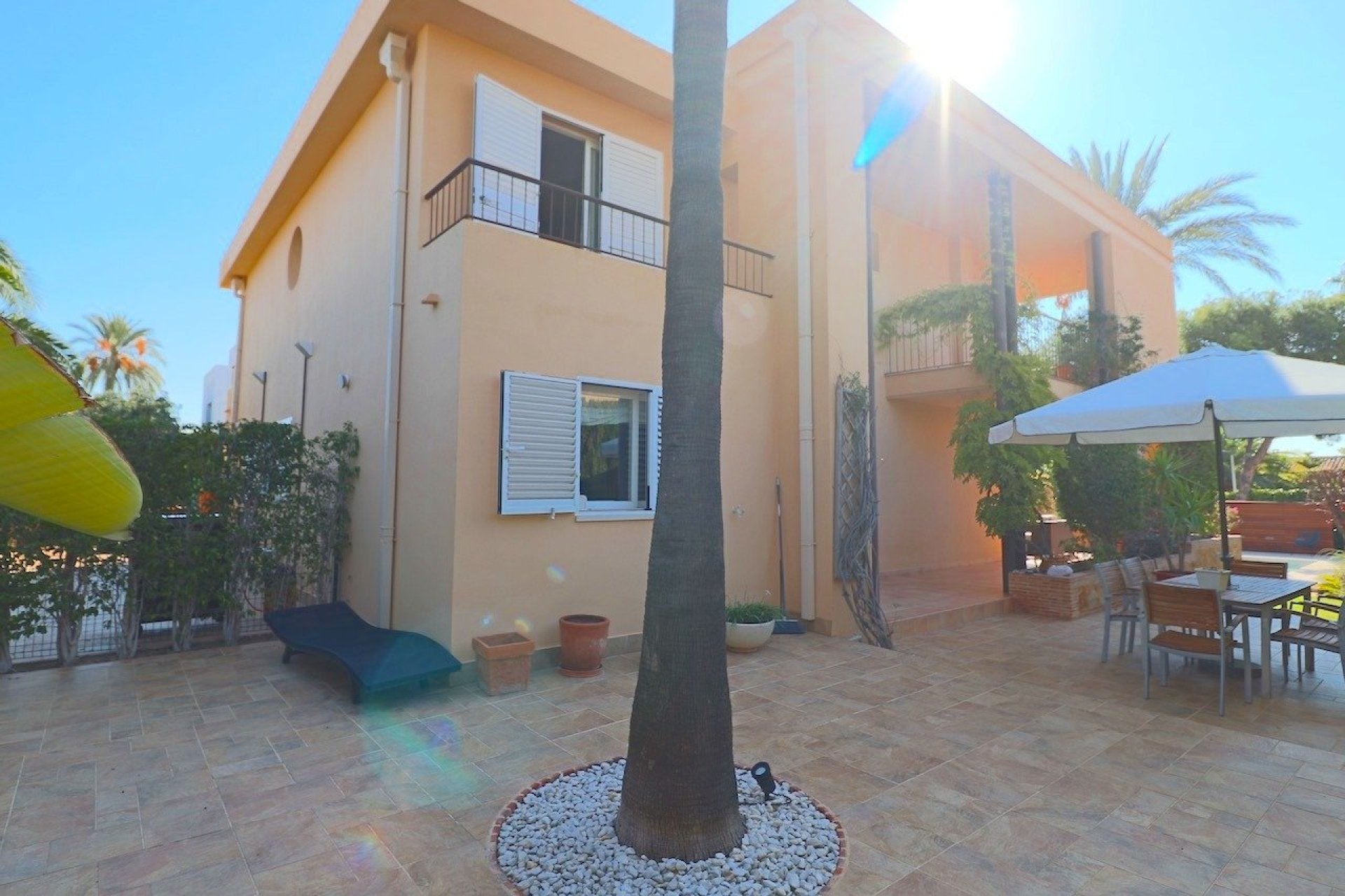 Resale - Villa -
Benidorm - Coblanca