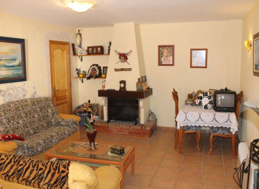 Resale - Villa -
Benidorm - Poniente