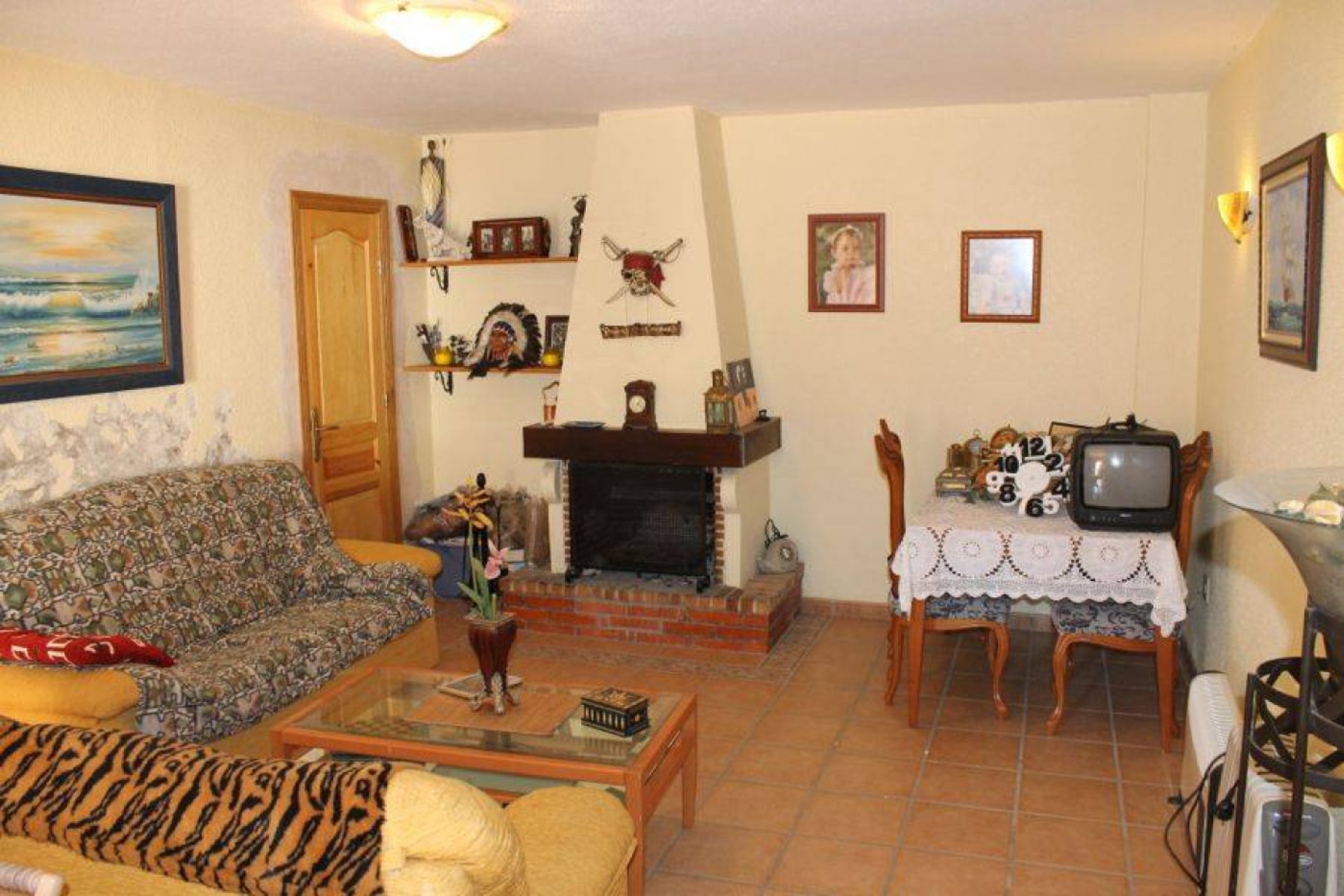 Resale - Villa -
Benidorm - Poniente