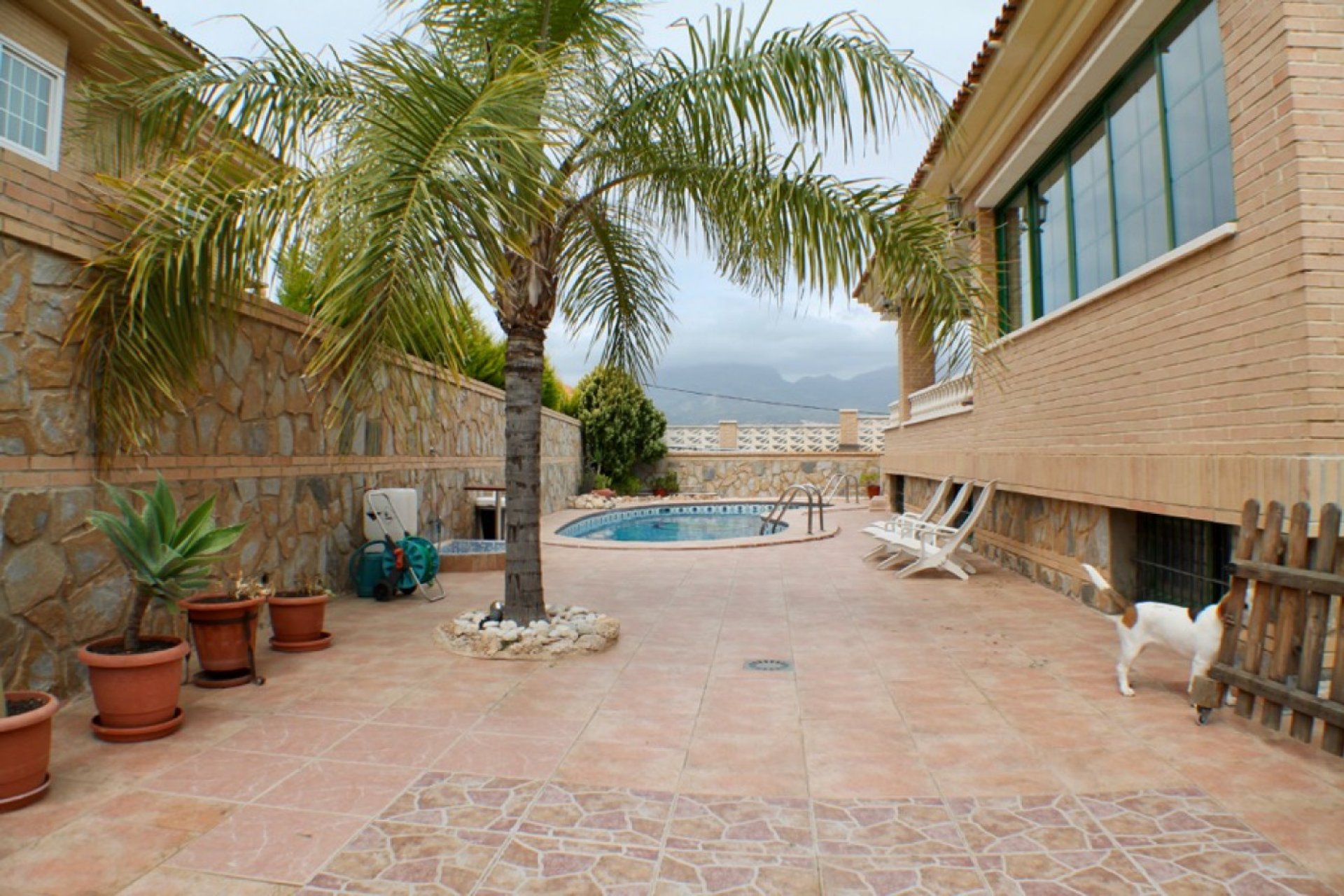 Resale - Villa -
Benidorm - Rincón de Loix