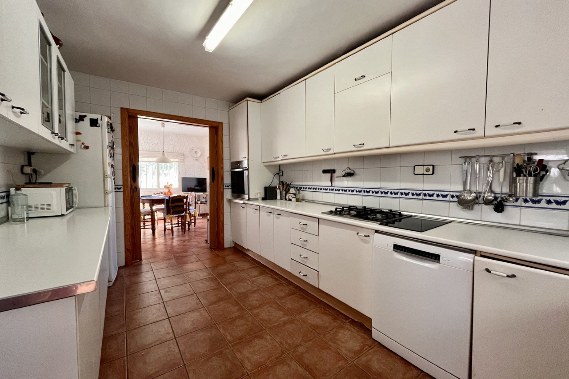 Resale - Villa -
Cabo Roig