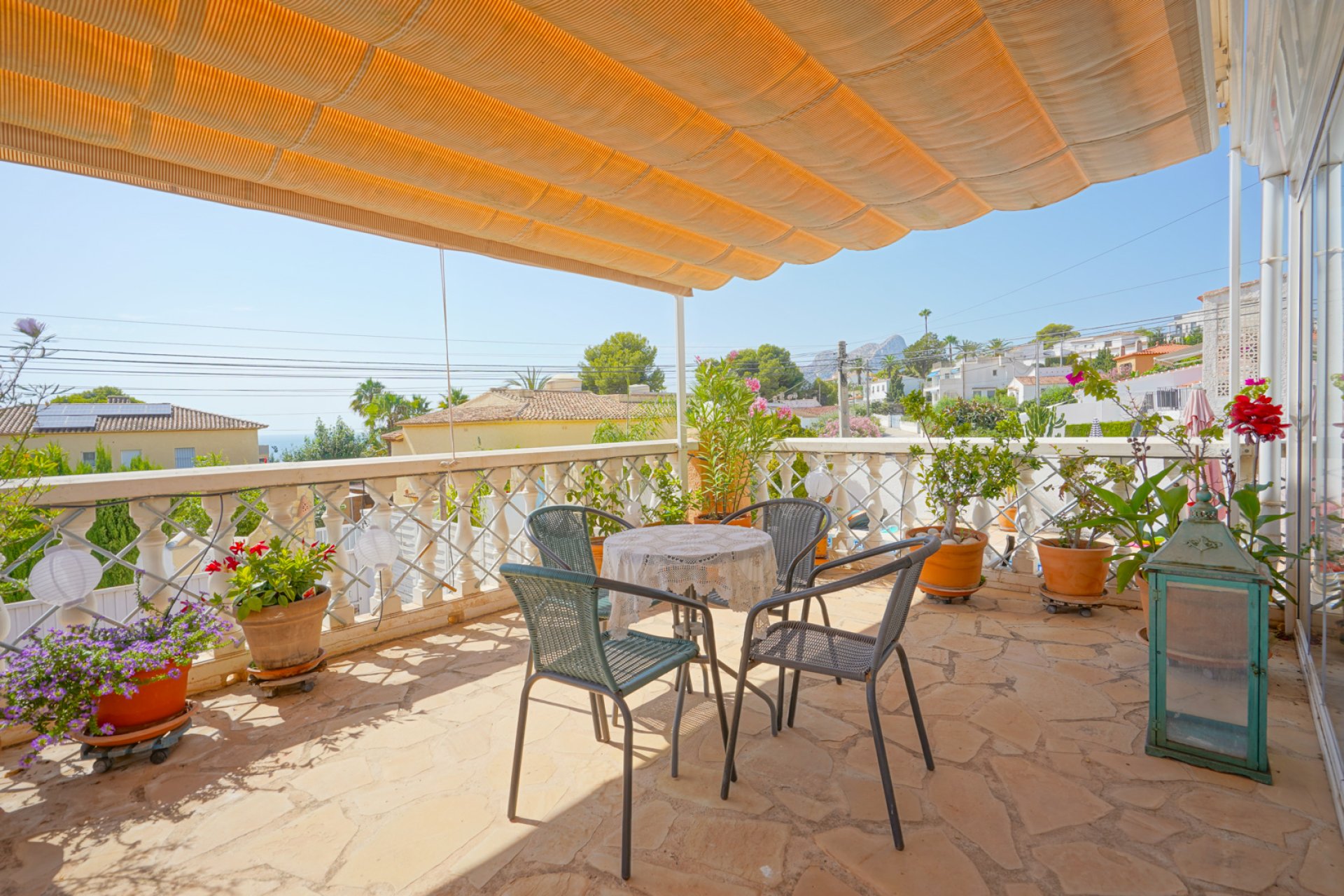 Resale - Villa -
Calpe - Partida Calalga