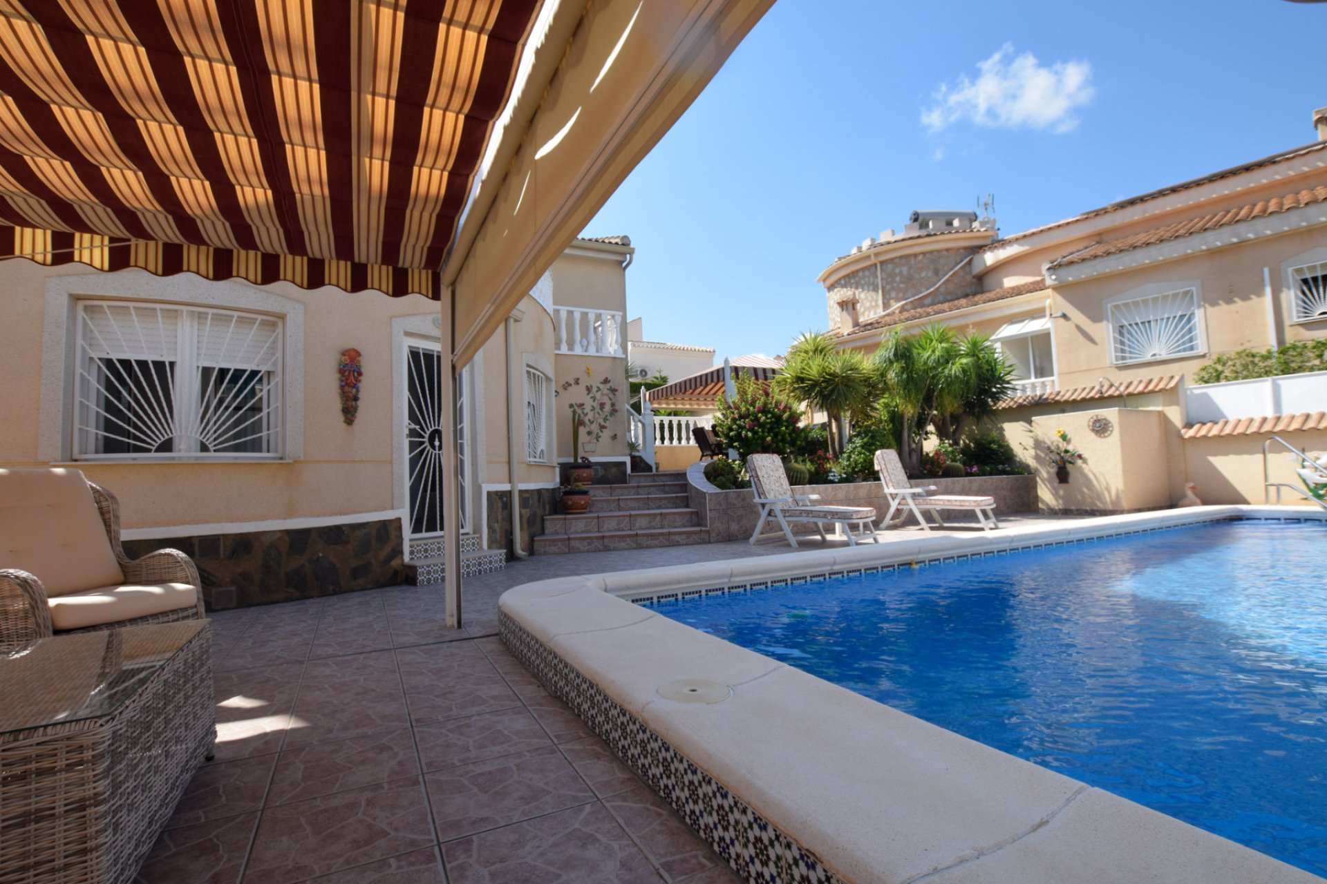 Resale - Villa -
Ciudad Quesada - Benimar