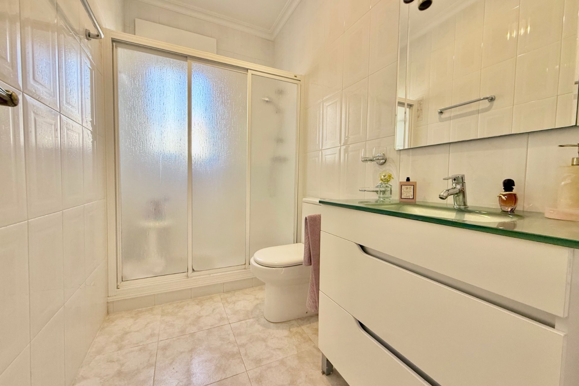 Resale - Villa -
Ciudad Quesada - Centro de la Ciudad Quesada