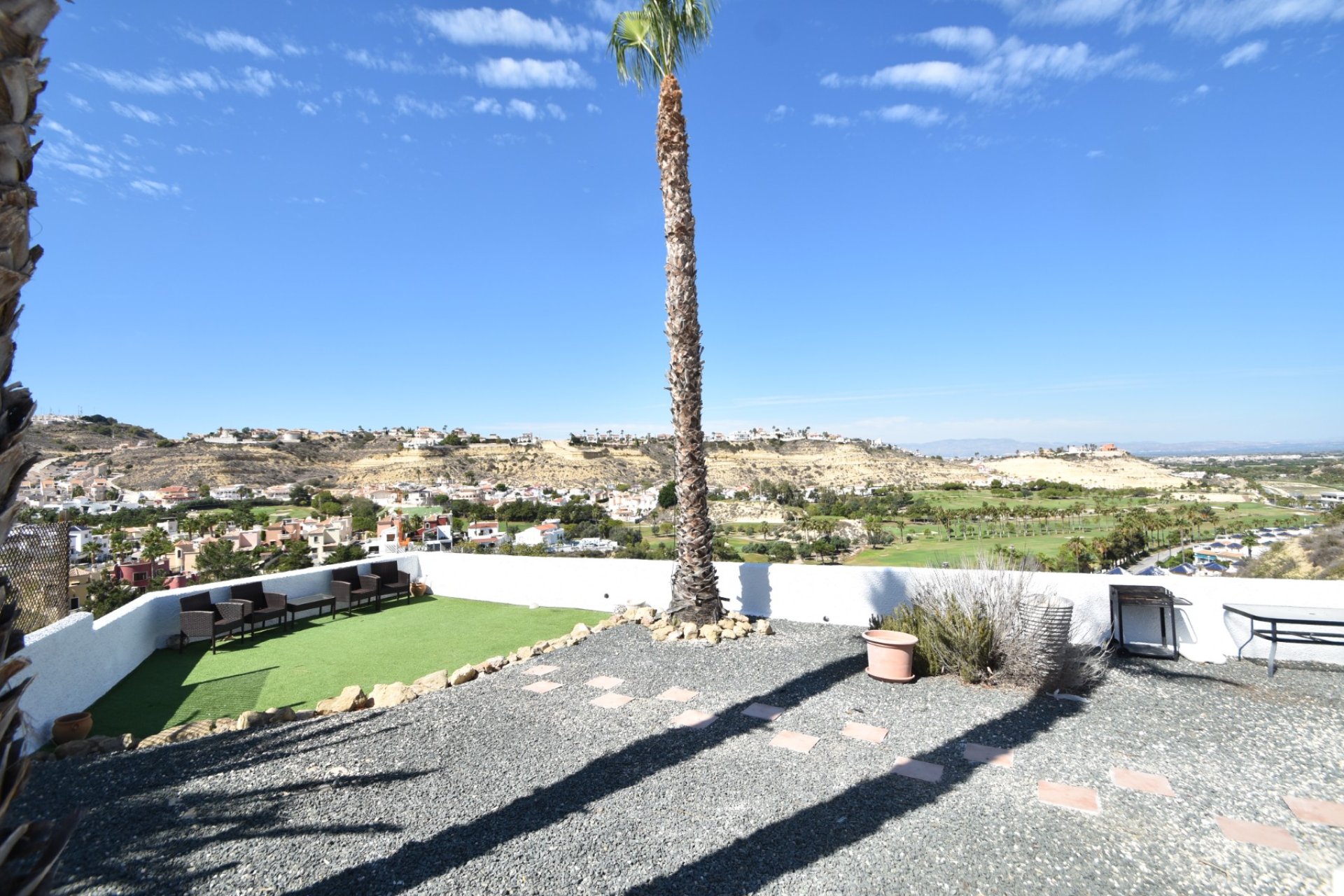 Resale - Villa -
Ciudad Quesada - Golf course