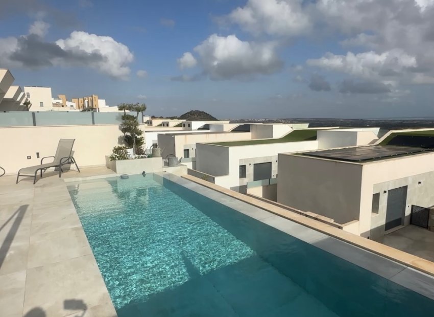 Resale - Villa -
Ciudad Quesada - La Marquesa Golf