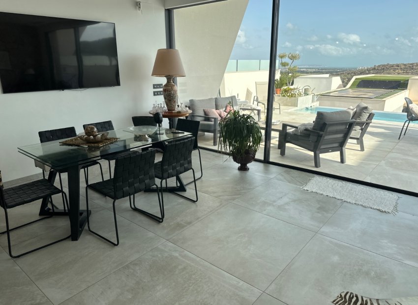 Resale - Villa -
Ciudad Quesada - La Marquesa Golf