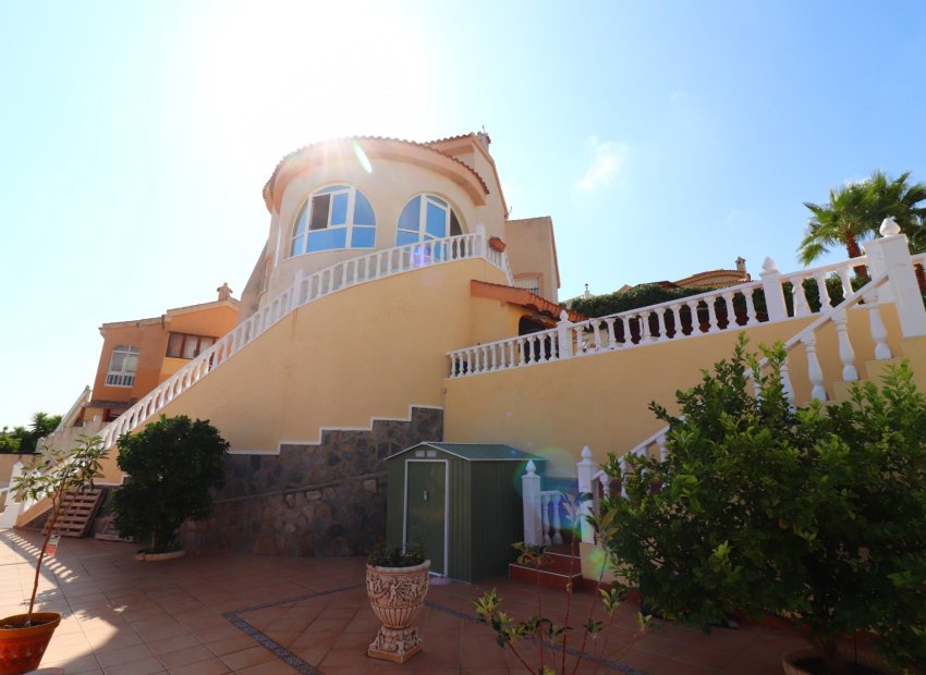 Resale - Villa -
Ciudad Quesada - La Marquesa Golf