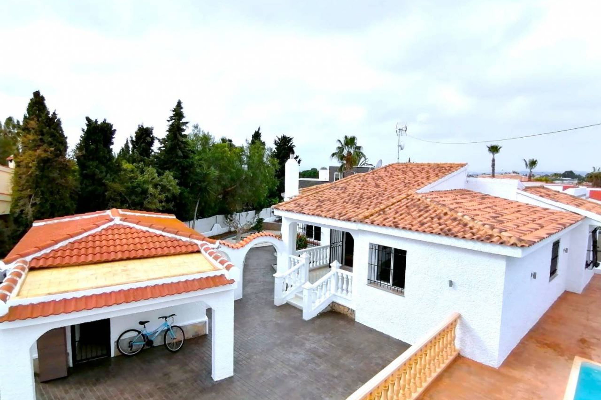 Resale - Villa -
Ciudad Quesada