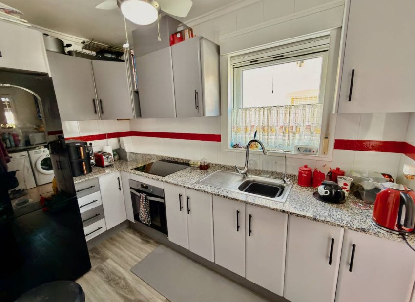 Resale - Villa -
Ciudad Quesada