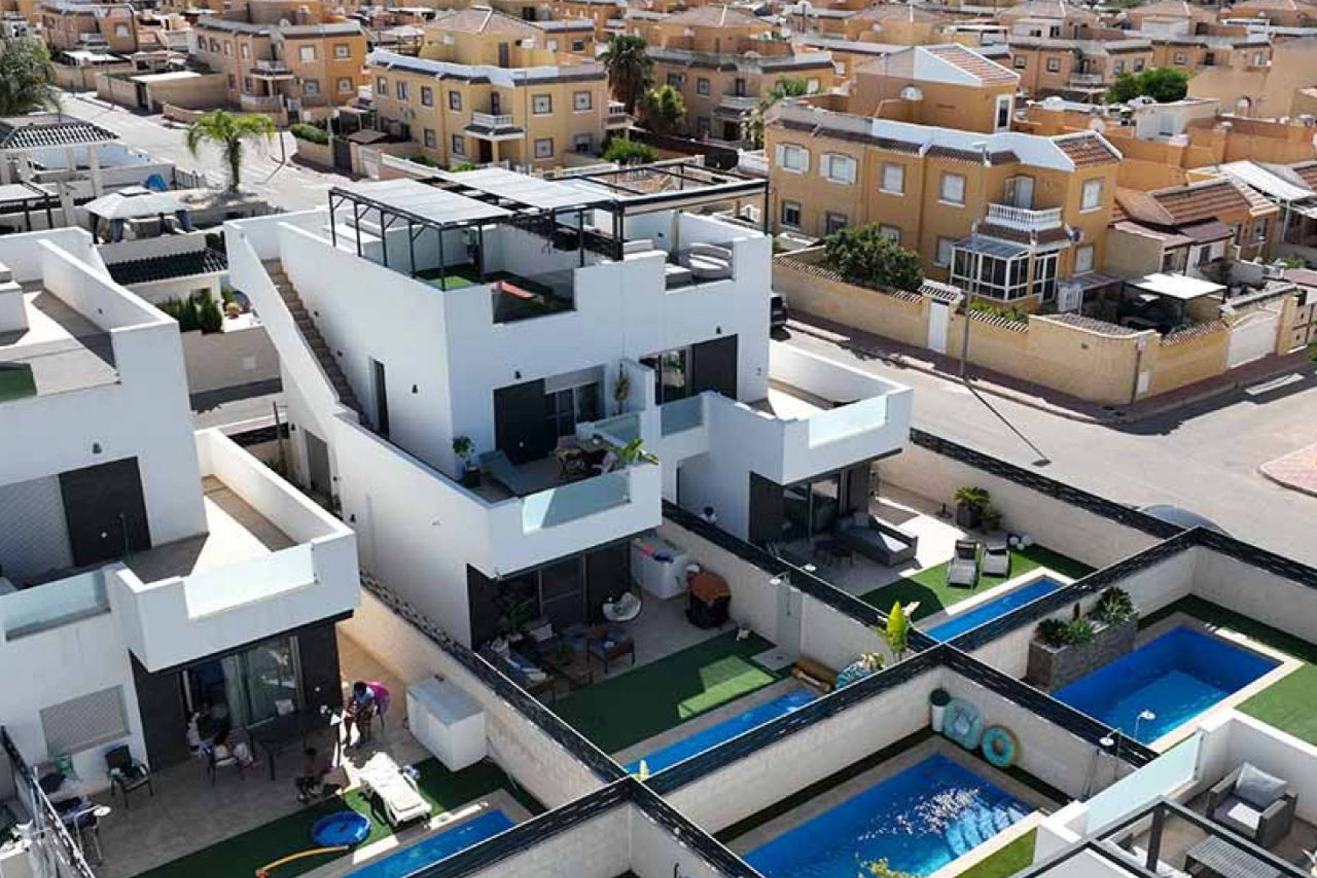 Resale - Villa -
Ciudad Quesada