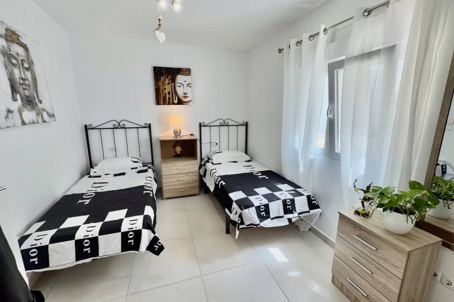 Resale - Villa -
Ciudad Quesada