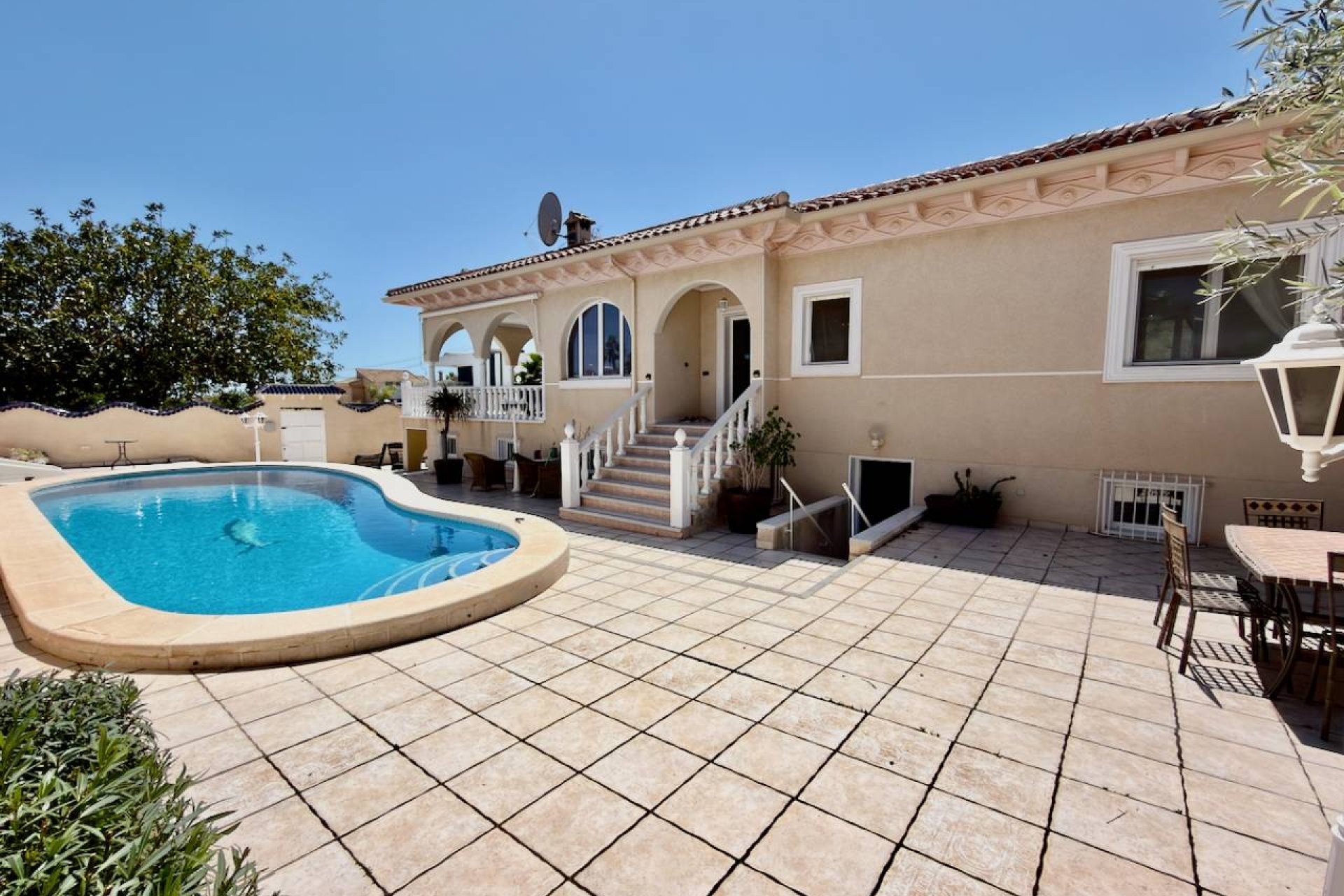 Resale - Villa -
Ciudad Quesada