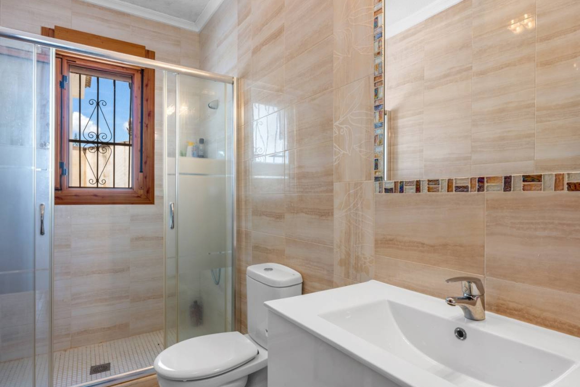 Resale - Villa -
Ciudad Quesada