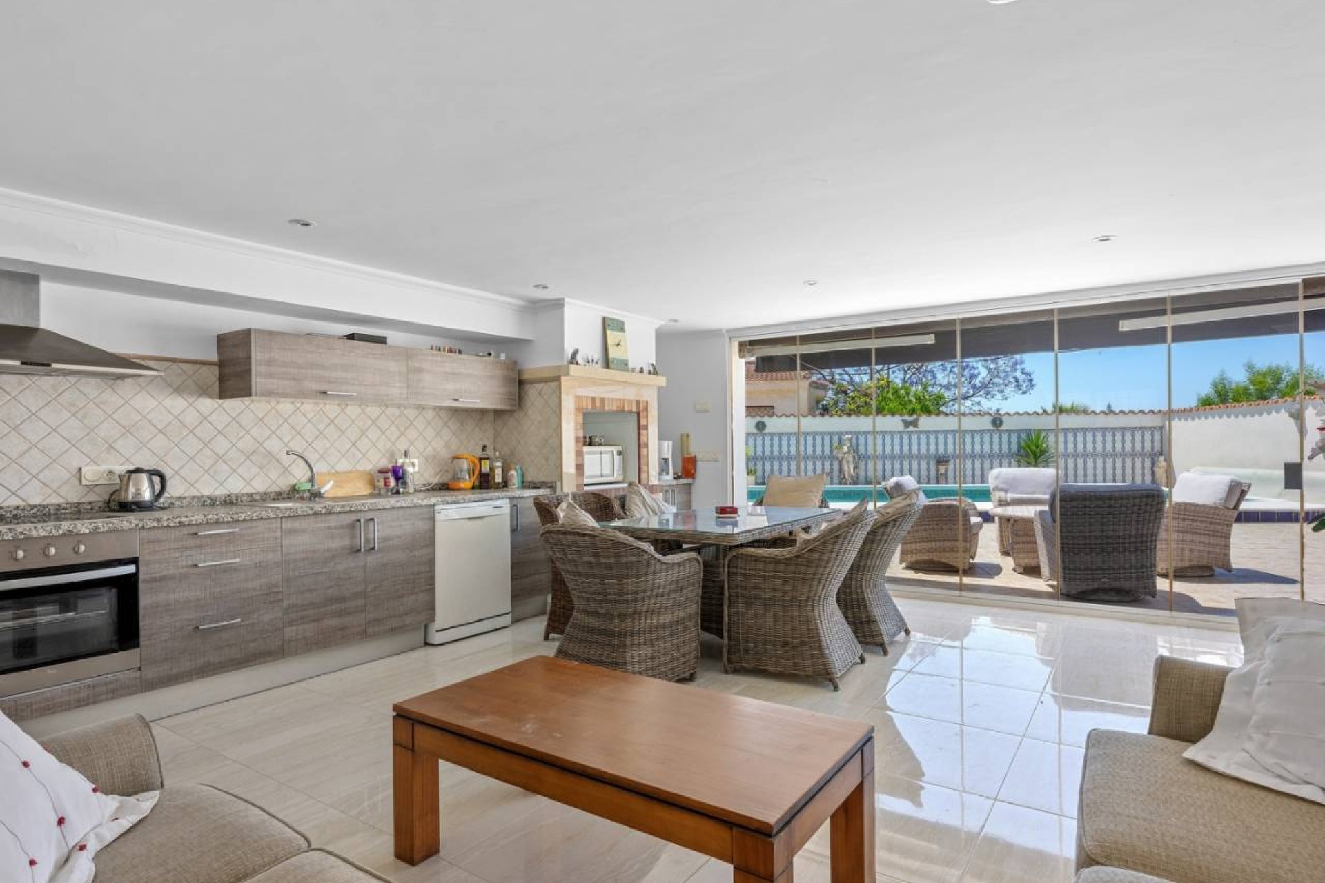 Resale - Villa -
Ciudad Quesada