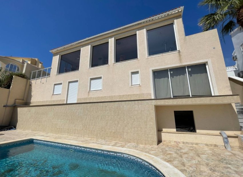 Resale - Villa -
Ciudad Quesada