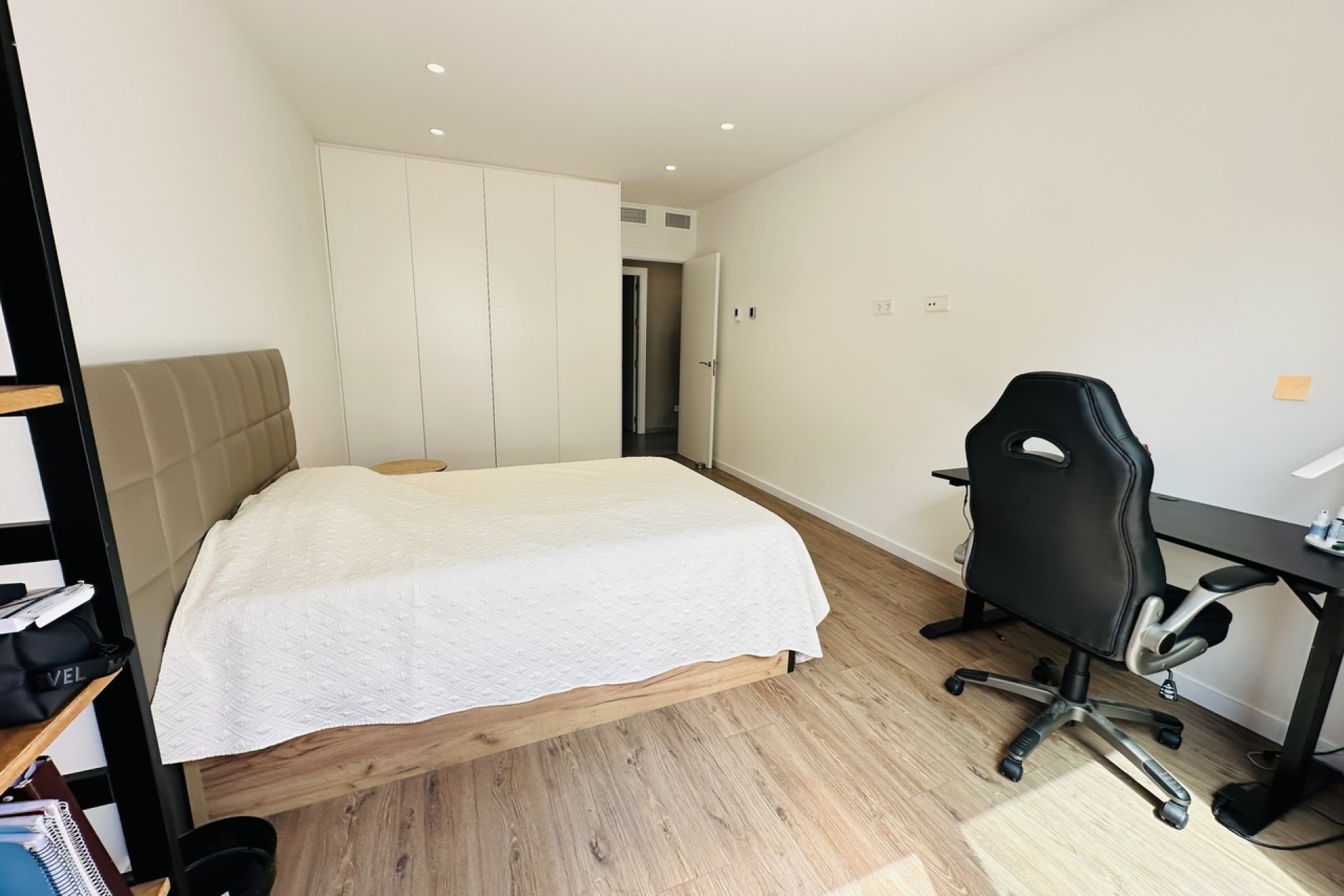 Resale - Villa -
Dehesa De Campoamor - Las Colinas Golf Resort