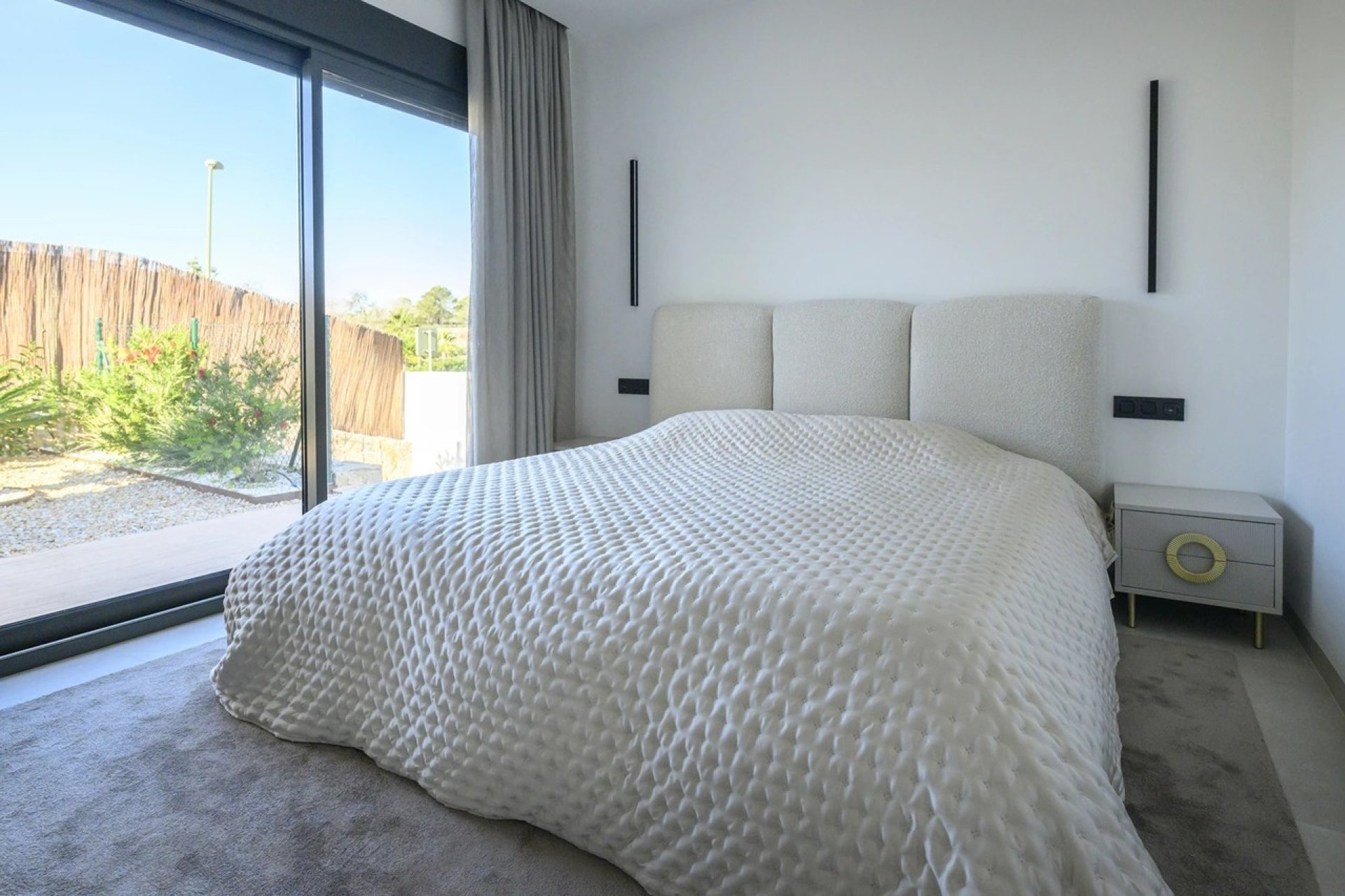 Resale - Villa -
Dehesa De Campoamor - Las Colinas Golf Resort