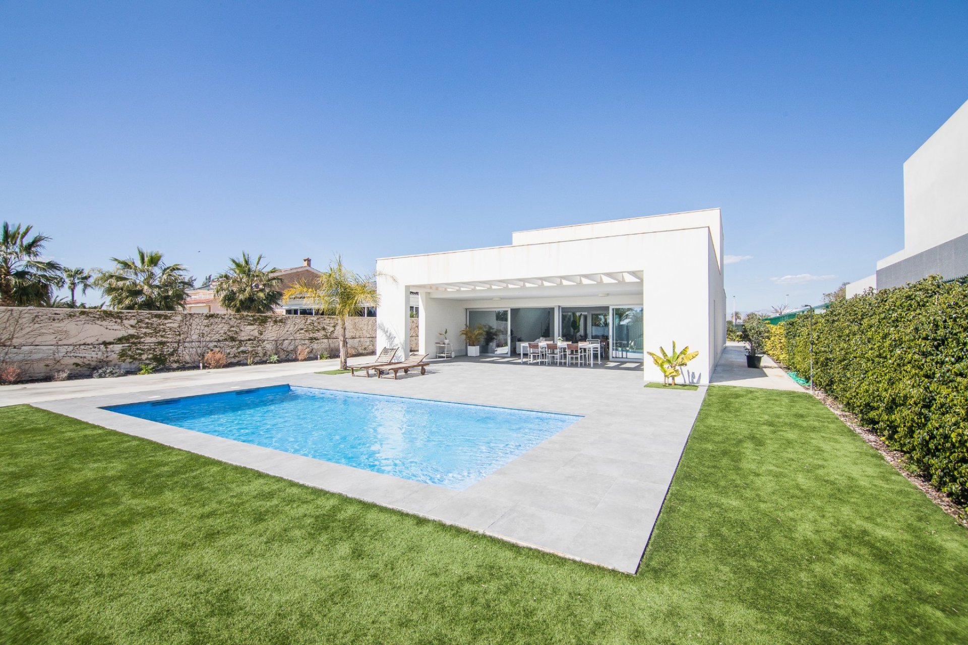 Resale - Villa -
Elche - Valverde