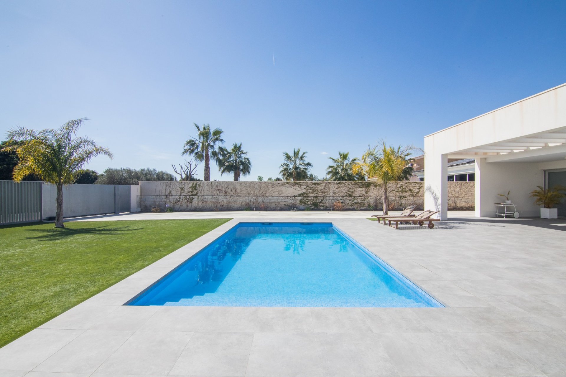 Resale - Villa -
Elche - Valverde