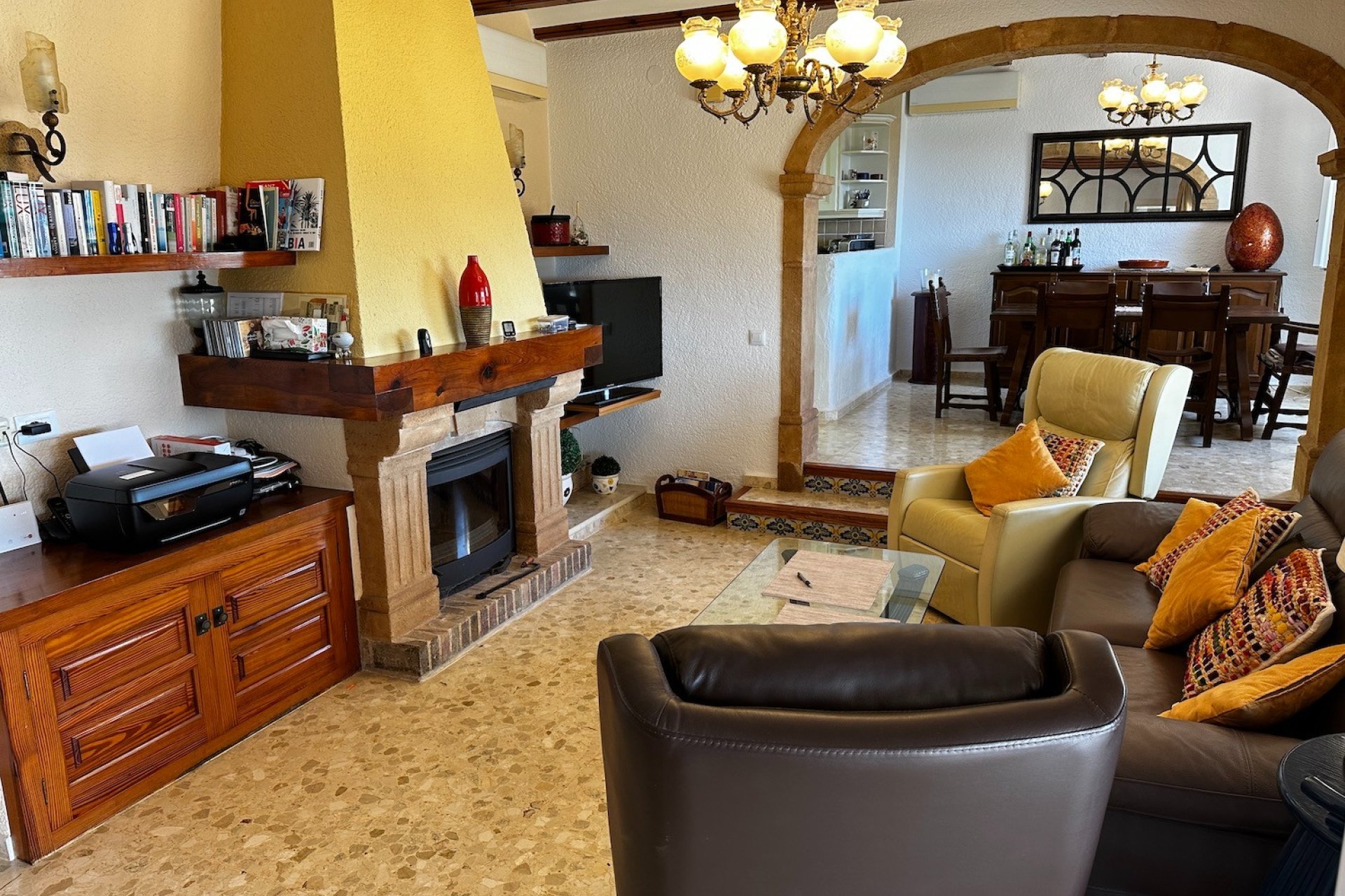 Resale - Villa -
Jávea - Pinosol