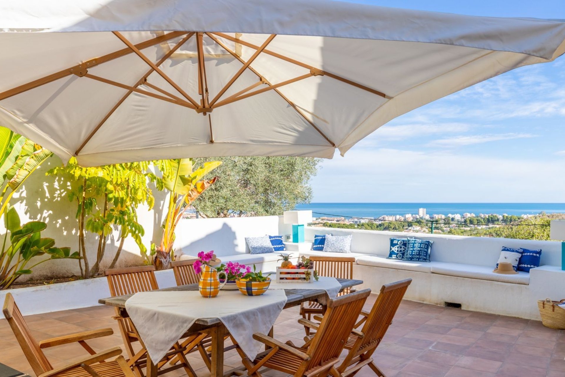 Resale - Villa -
Jávea - Pinosol